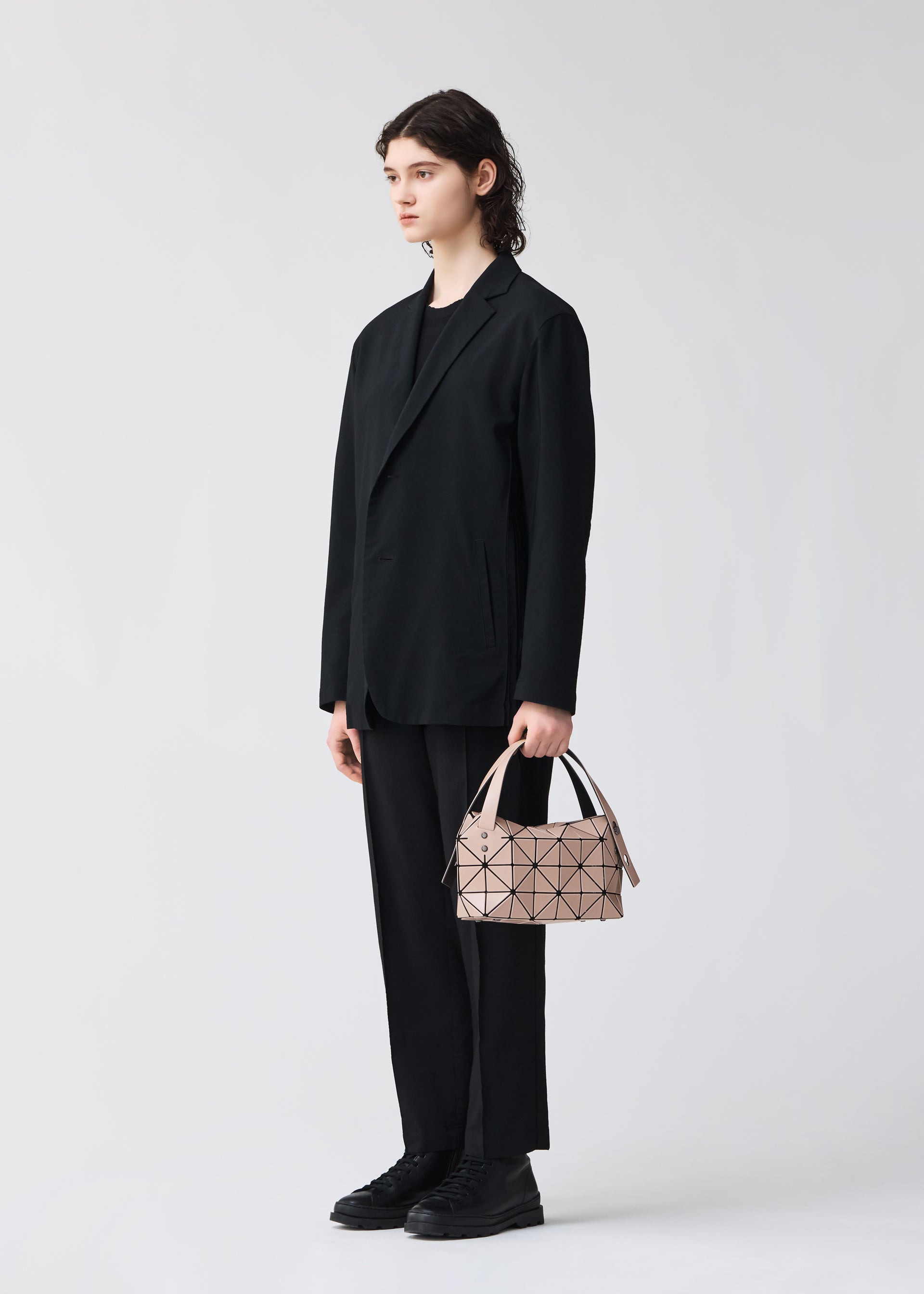 Issey Miyake Bao Bao Boston mini kabelka černá