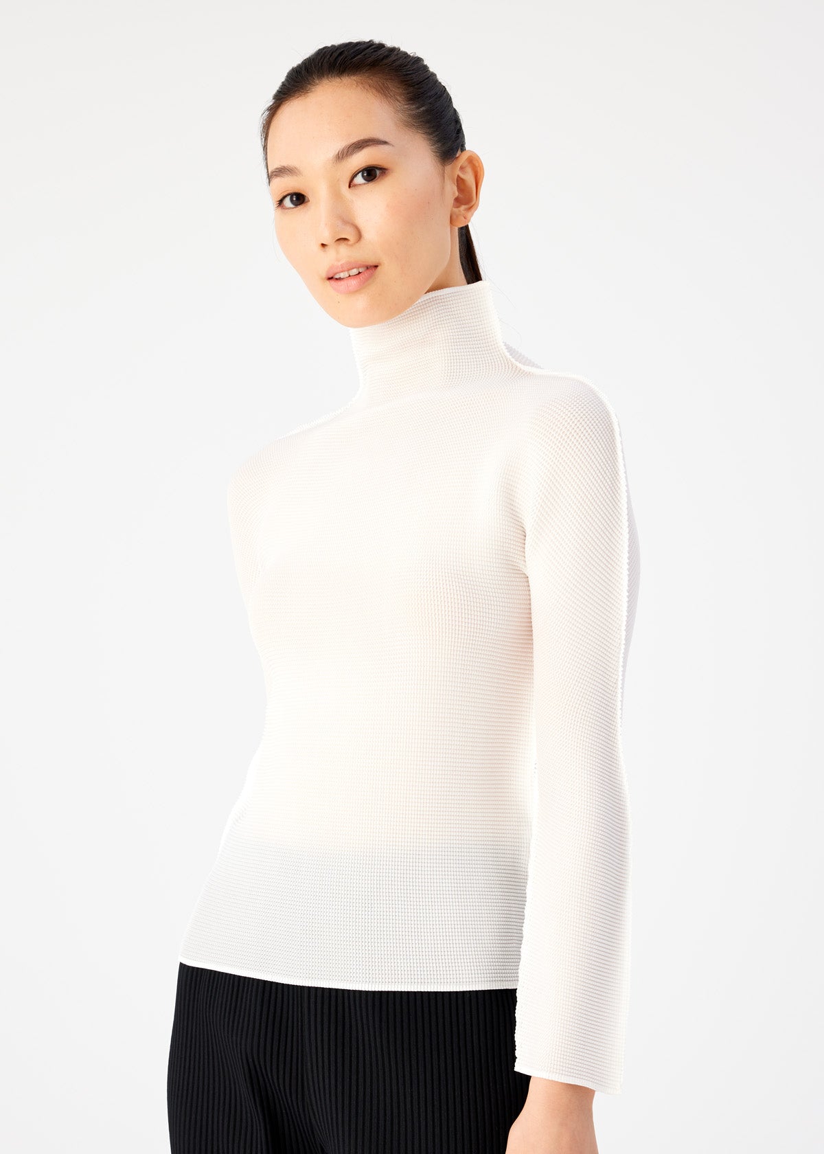 Issey Miyake Stretch Pleats top s rolákem bílý plisovaný