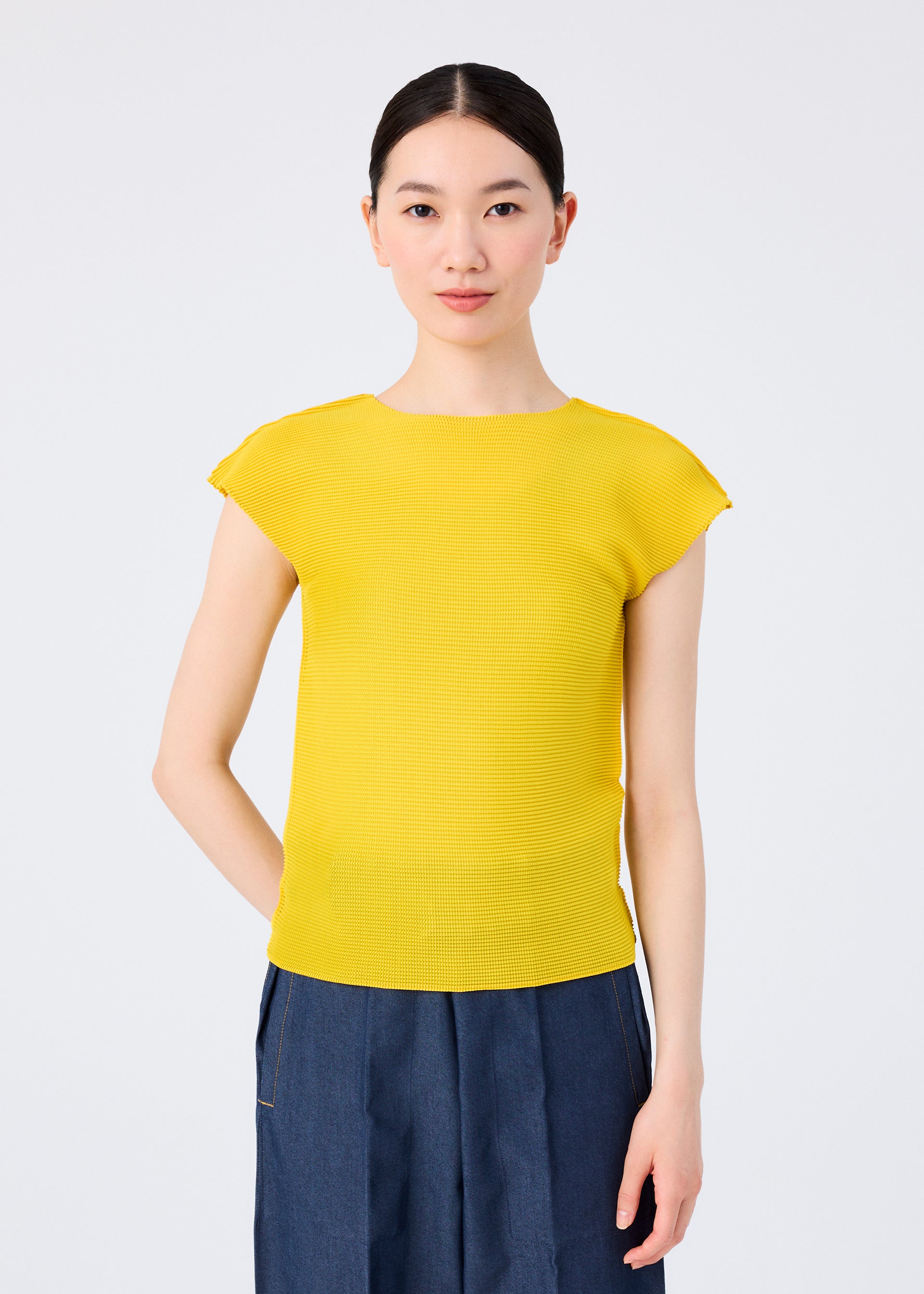 Issey Miyake Stretch Pleats 6 top žlutý plisovaný