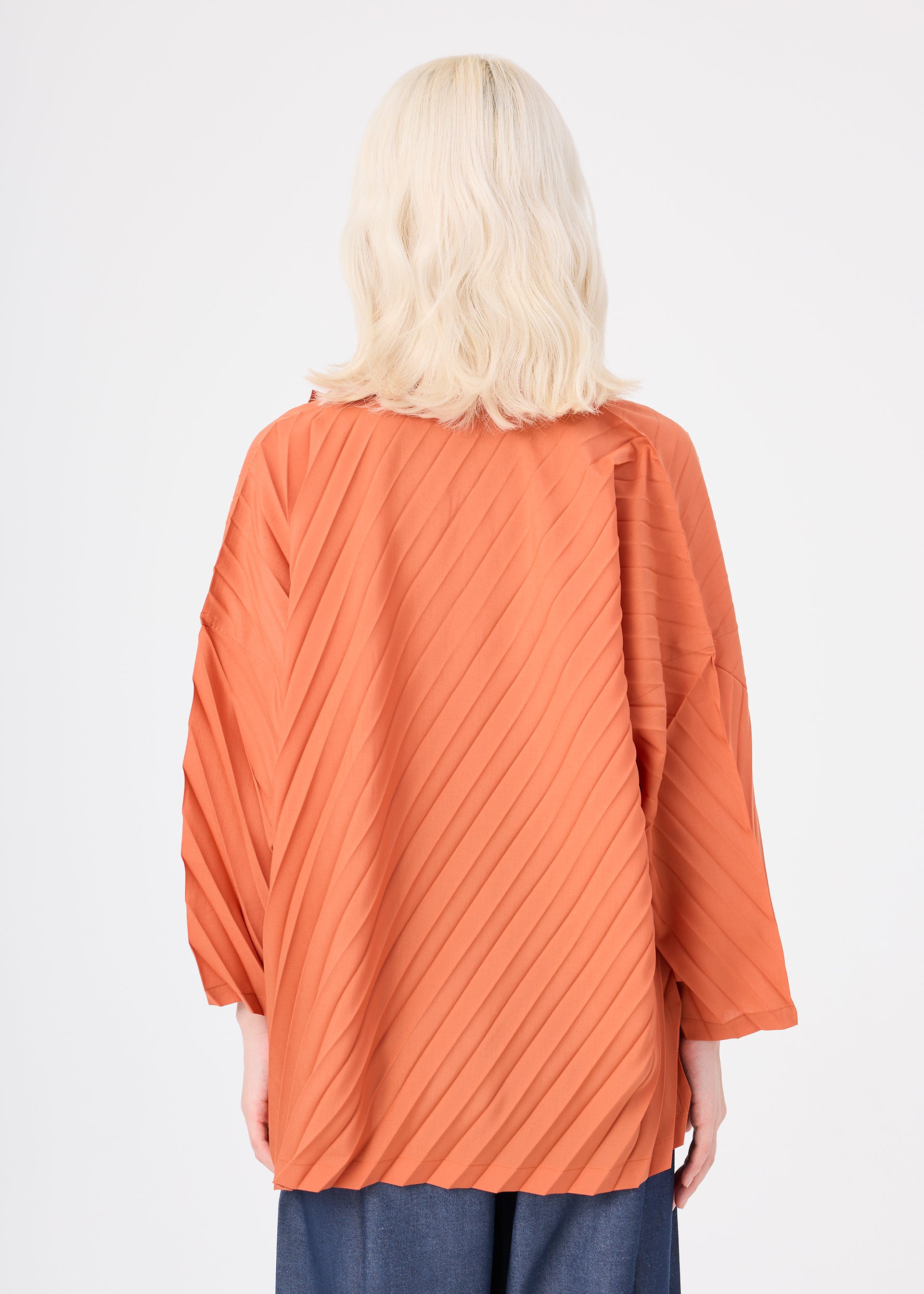 Me Issey Miyake Angle Pleats Shirt košile bílá skladebná