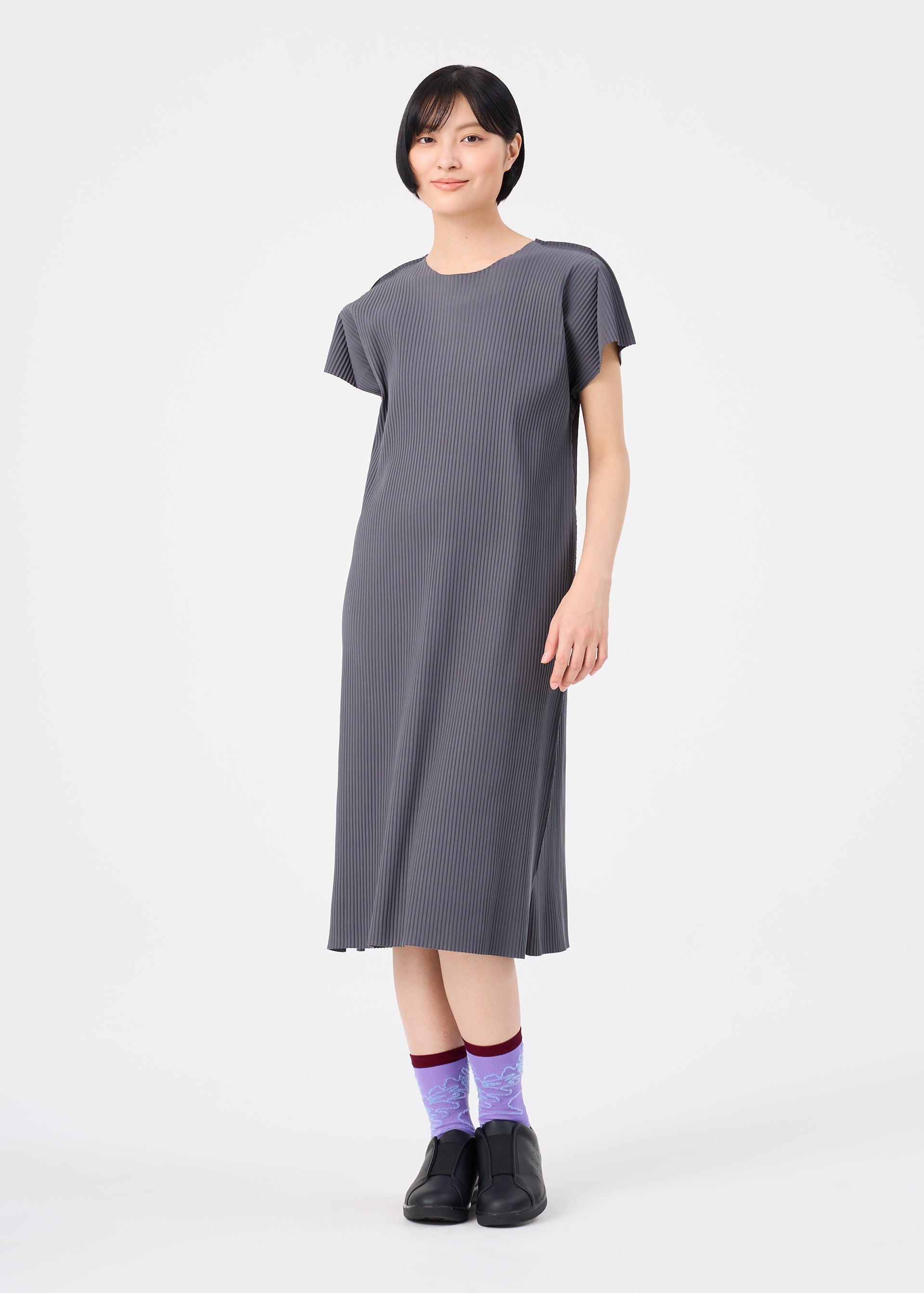 Issey Miyake Fine Knit Pleats šaty šedé úpletové