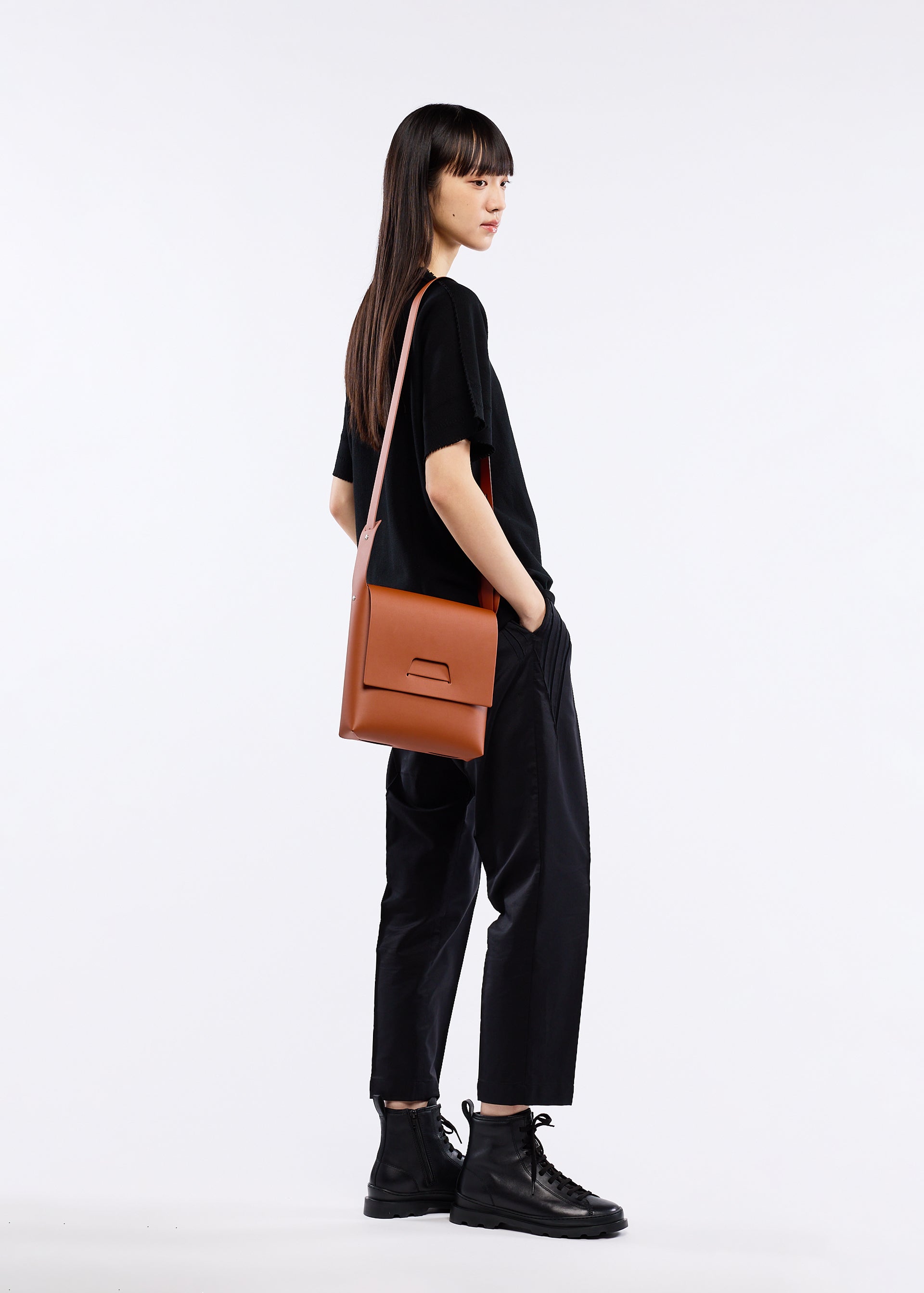 Issey Miyake Box kabelka hnědá skládací