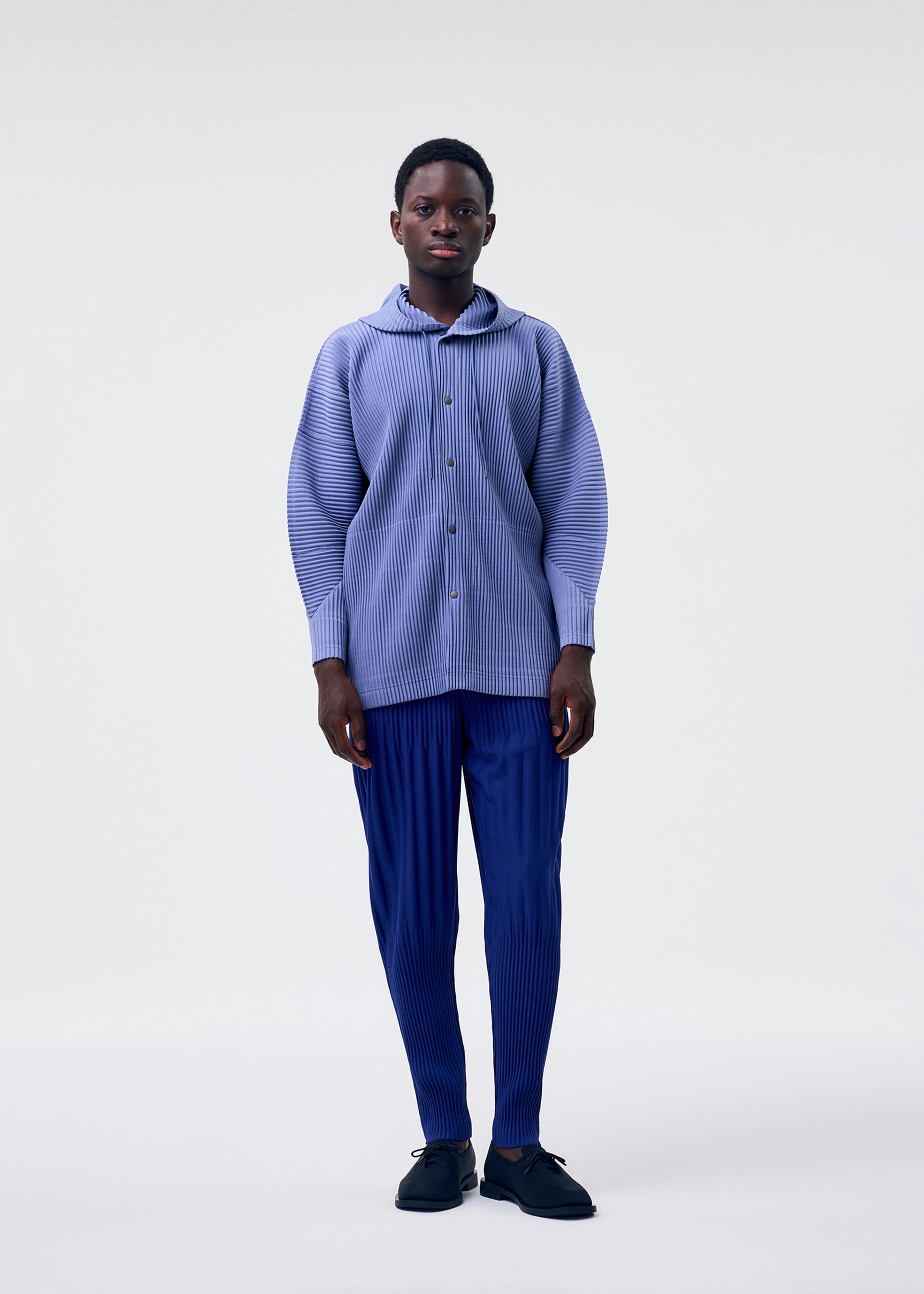 Issey Miyake Monthly Colors February bunda černá