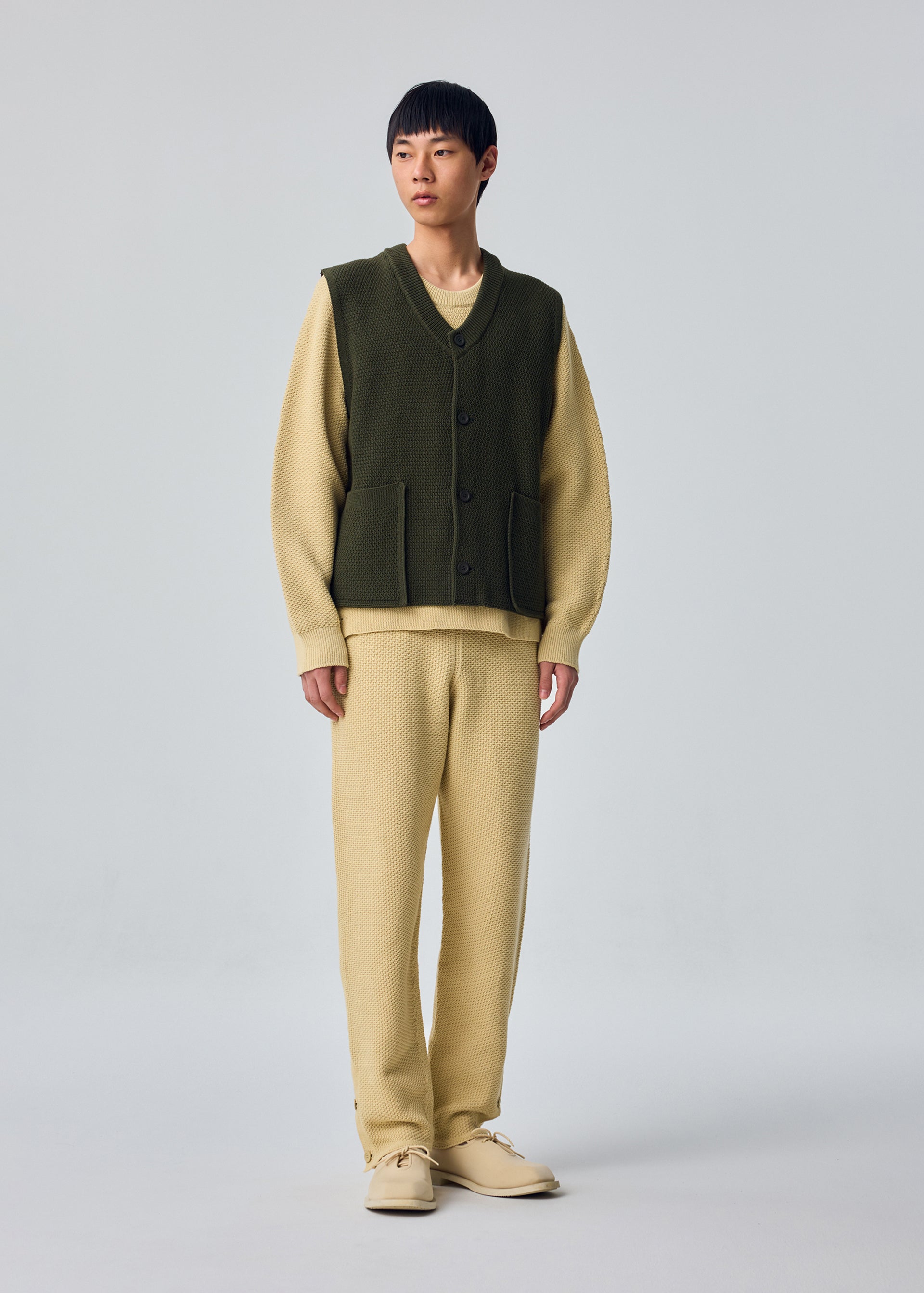 Issey Miyake Rustic Knit pletená vesta černá