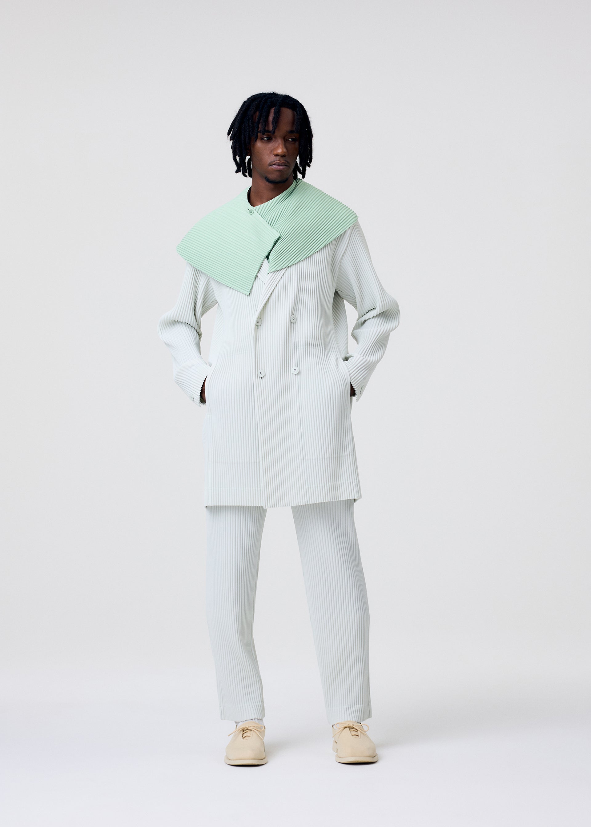 Issey Miyake Tailored Pleats 3 dvouřadé sako černé