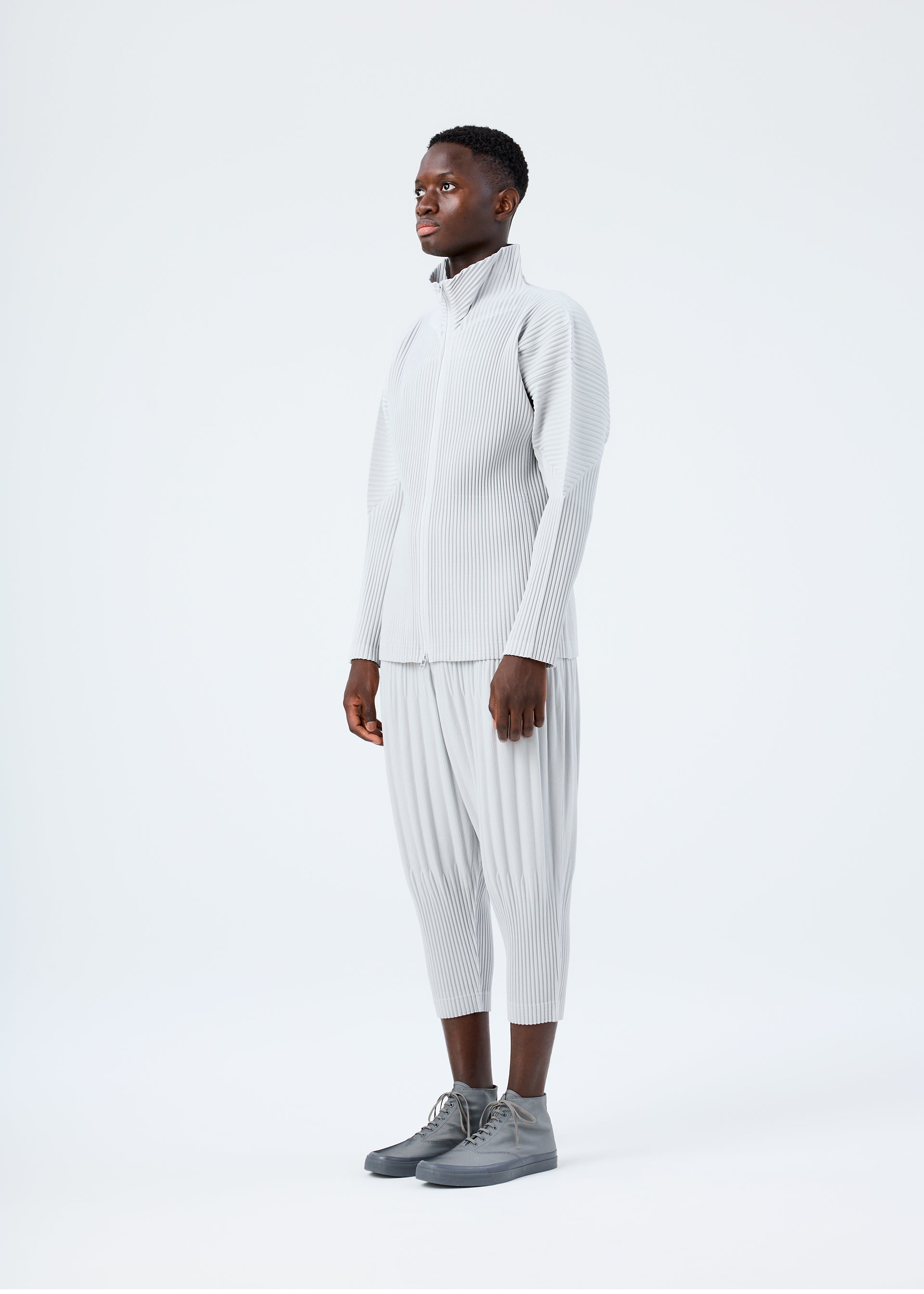 Issey Miyake BASICS mikina na zip černá polyester