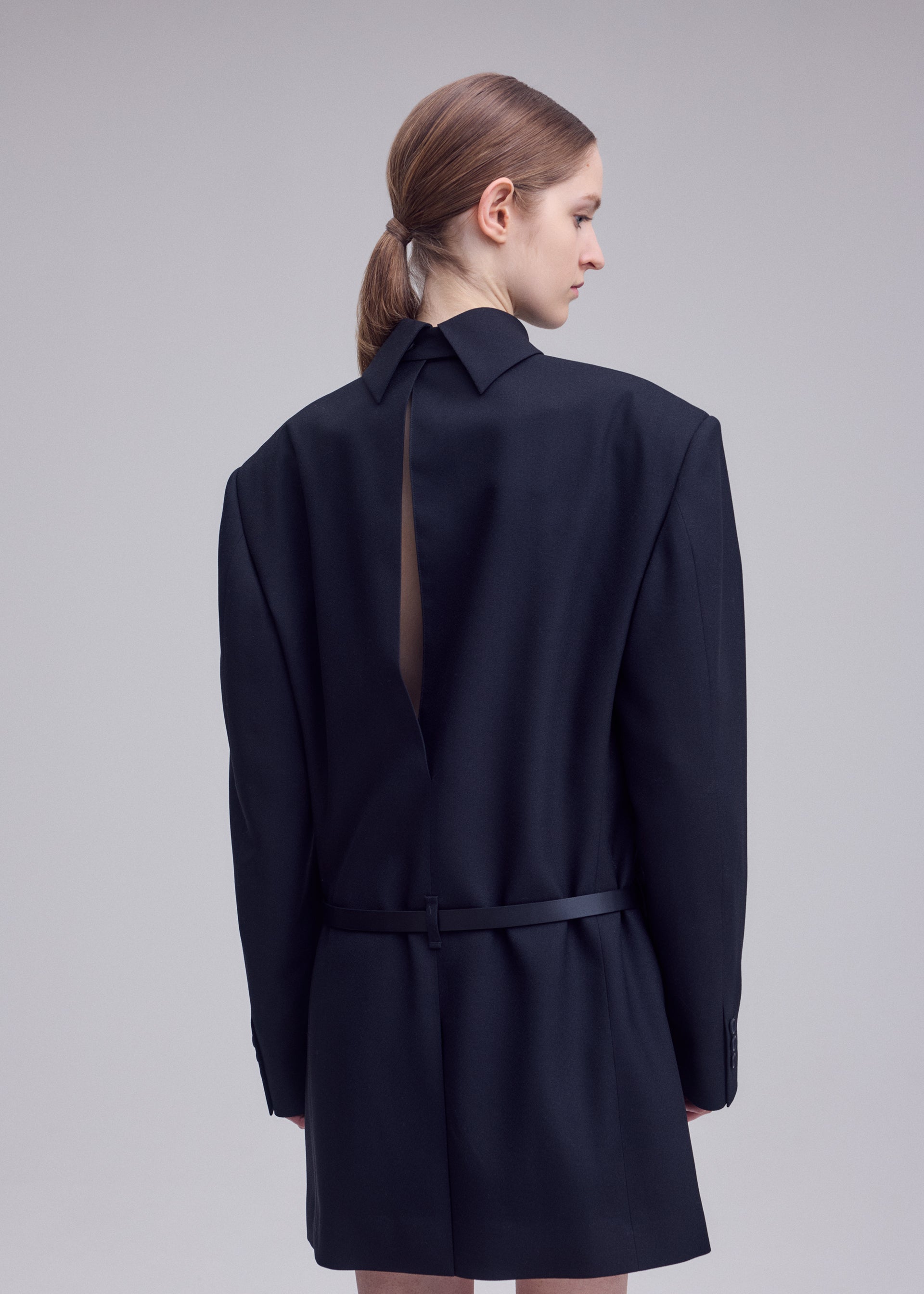 Issey Miyake Untitled tunika černá vlněná rolák