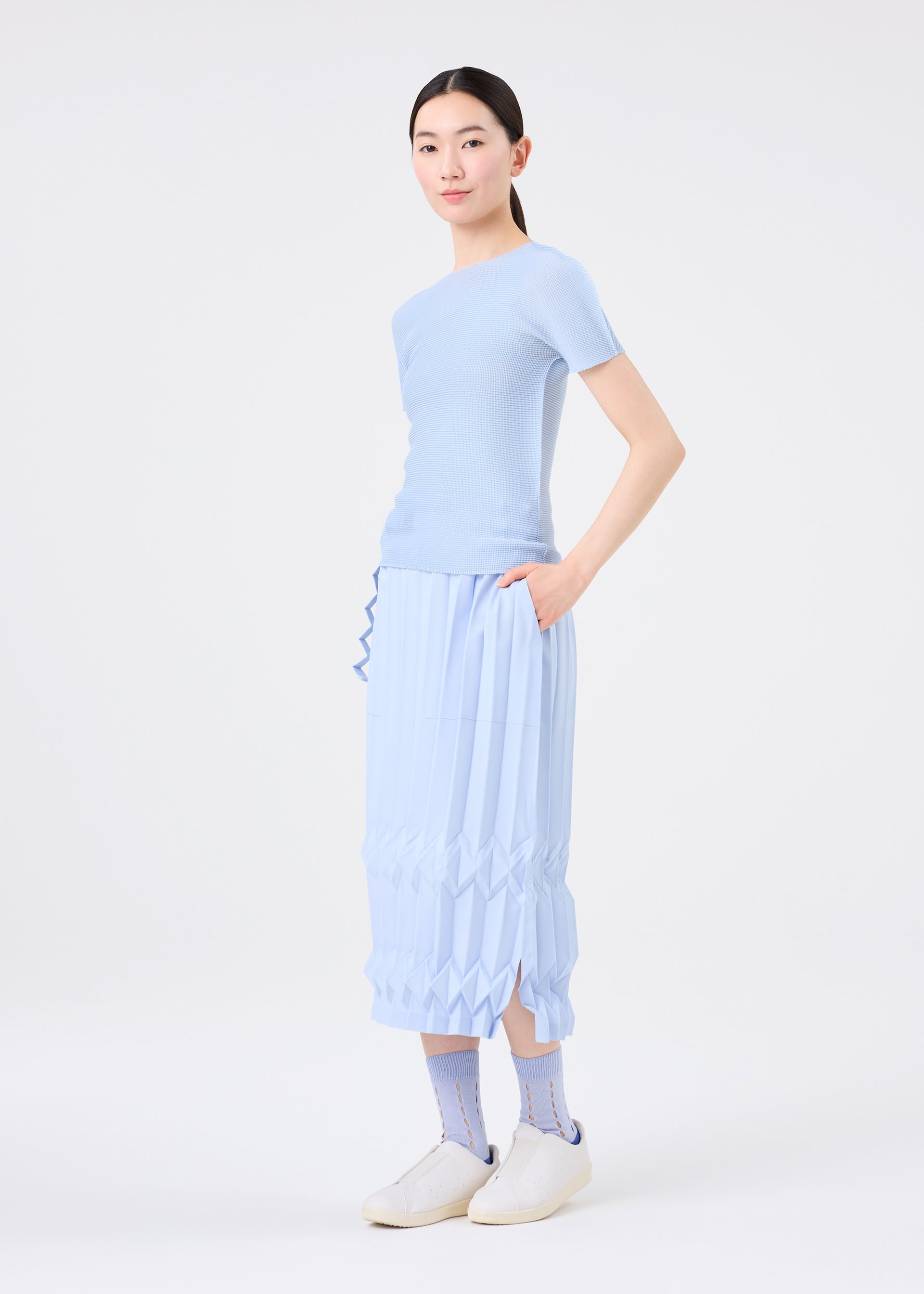 Issey Miyake Tree Pleats sukně černá plisovaná s kapsami