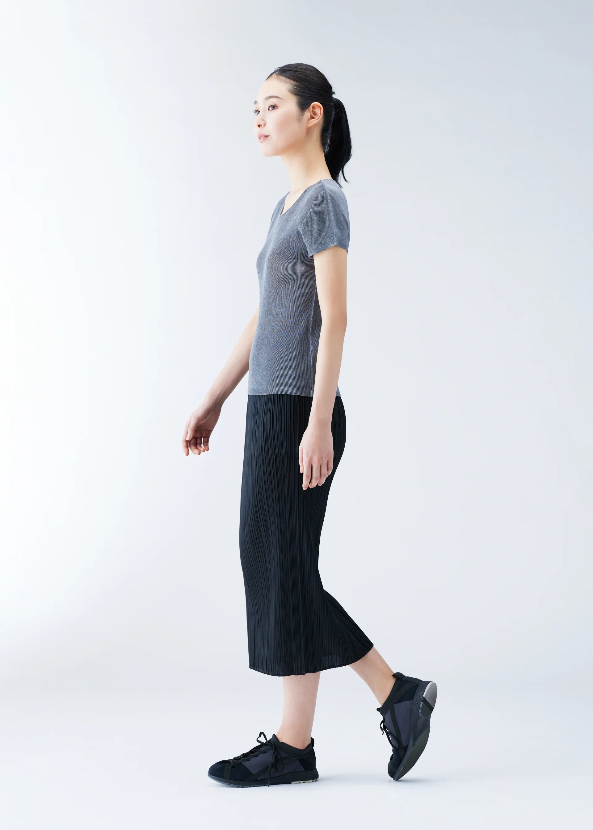 Issey Miyake Mist Basics plisovaný top bílý vel. 3