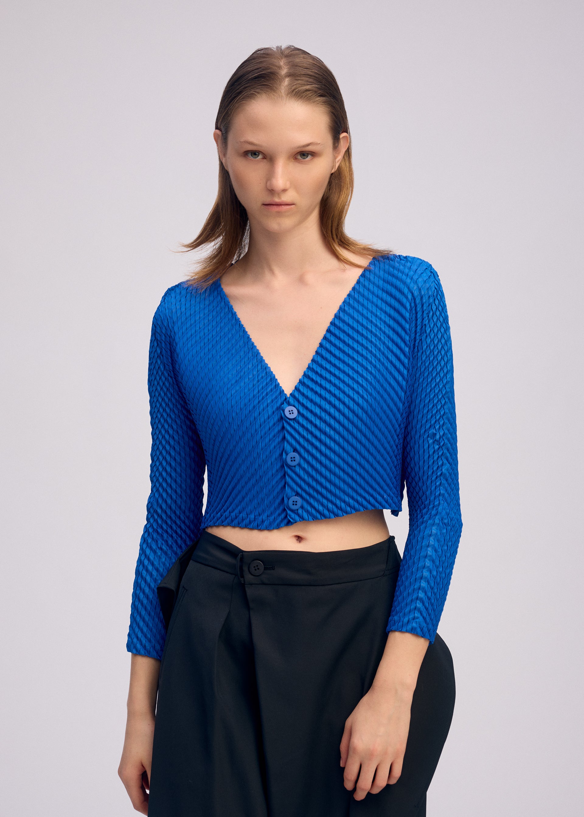 Issey Miyake Restore Blend Pleats IM61FO683 kardigan ruzova 2 recyklovany