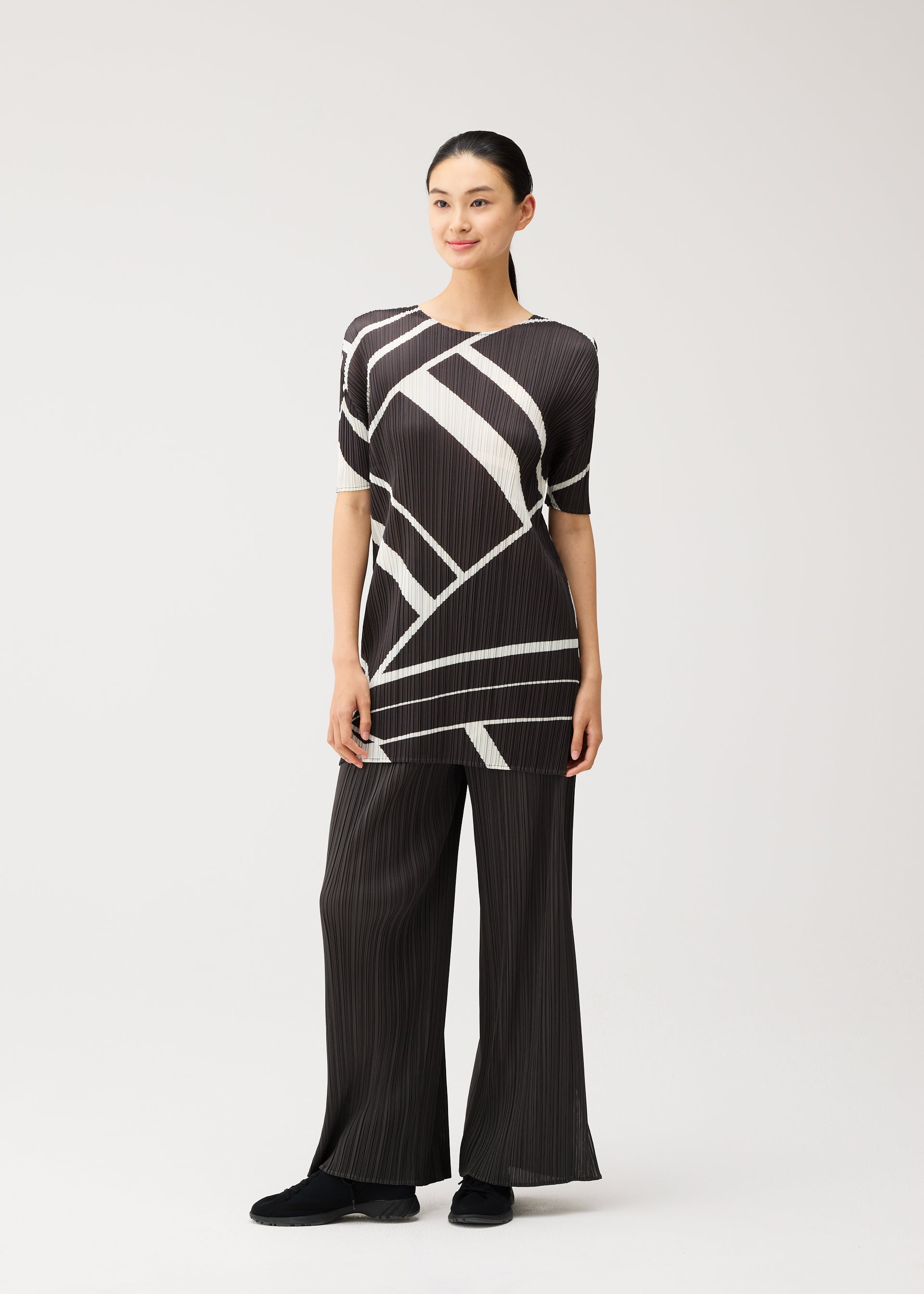 Issey Miyake Fold Line tunika off white vel. 3 linková