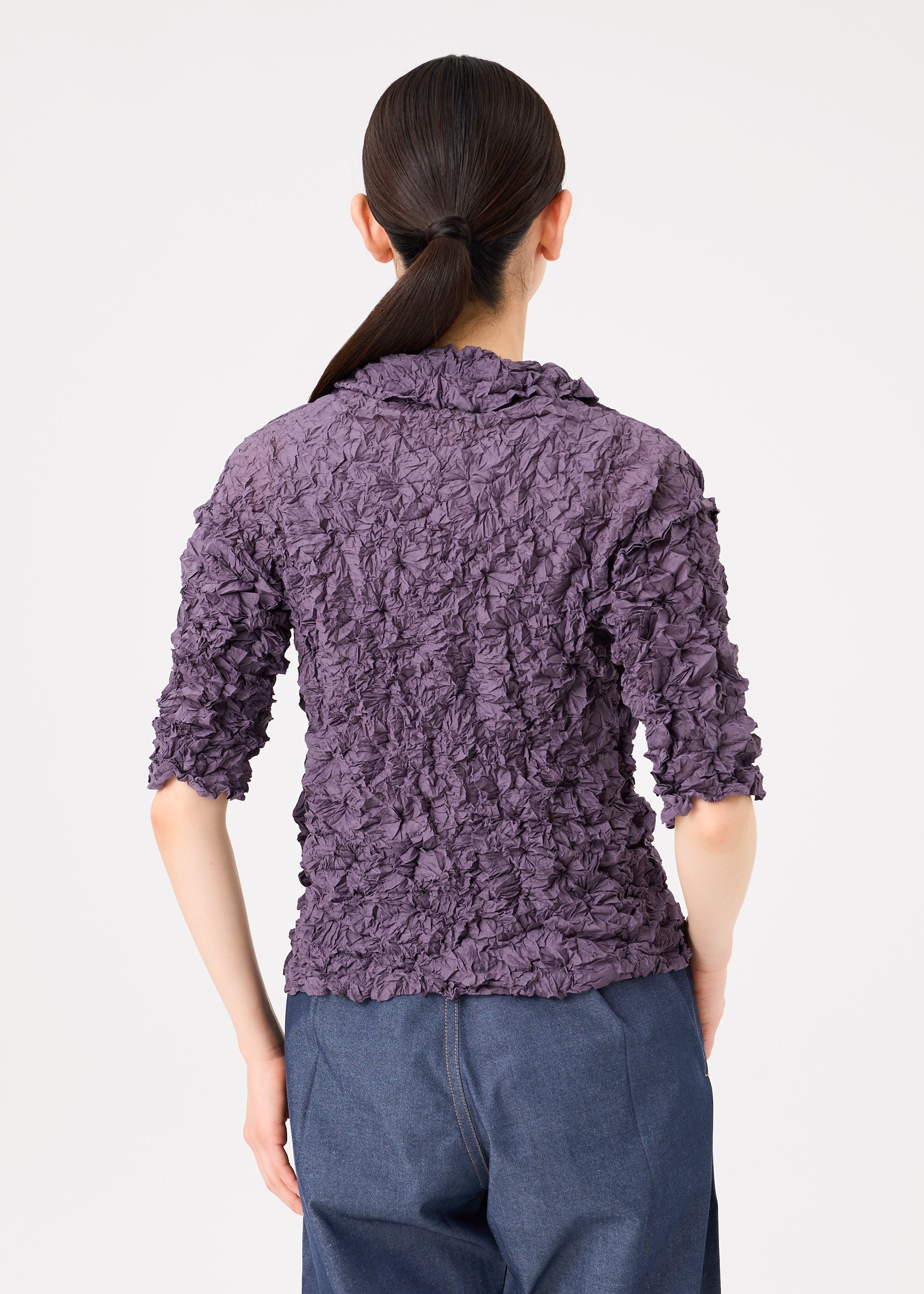 Issey Miyake Me Meringue Top taupe plisovaný