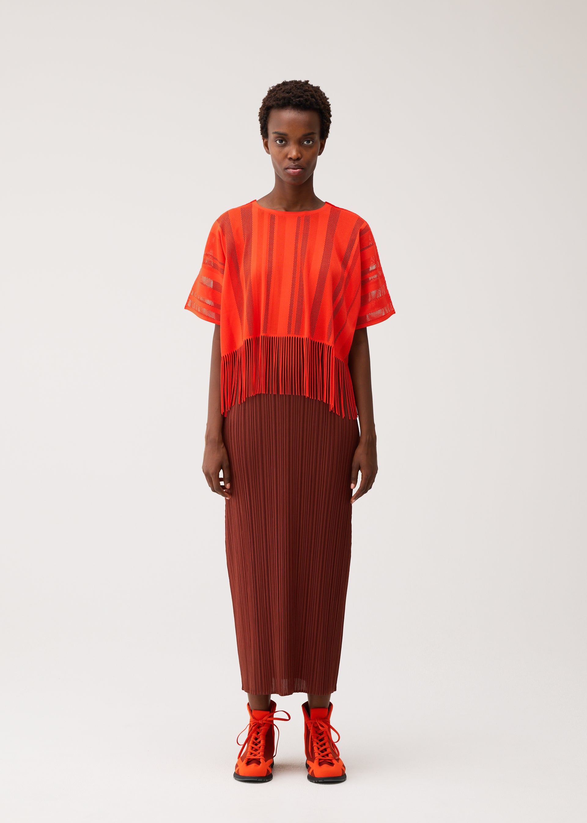 Issey Miyake A-POC Lace top černý s třásněmi