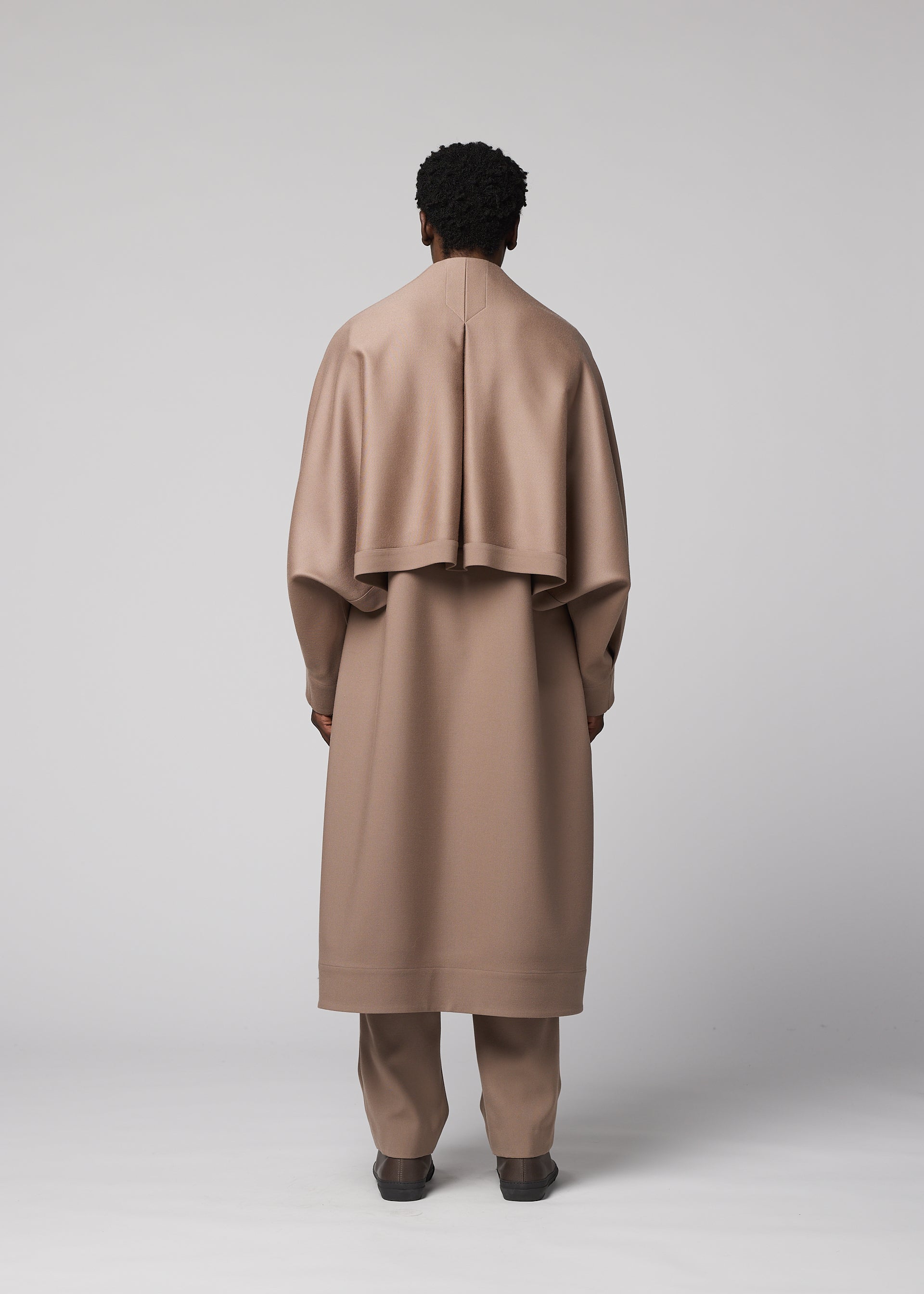 Issey Miyake Front Back kabát černý vel. 2 vlněný