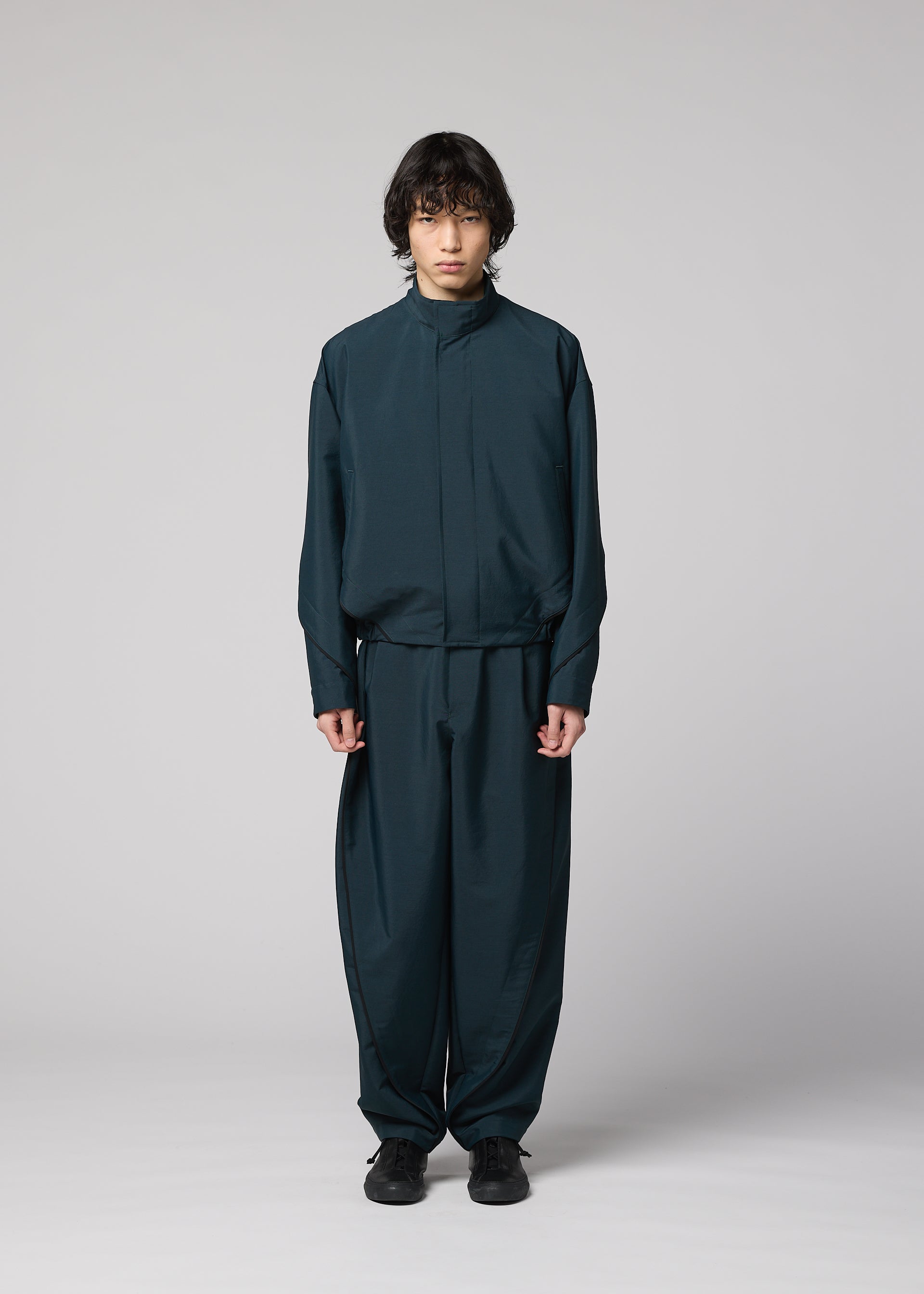 Issey Miyake IM Men Fluent kalhoty bílé lehké