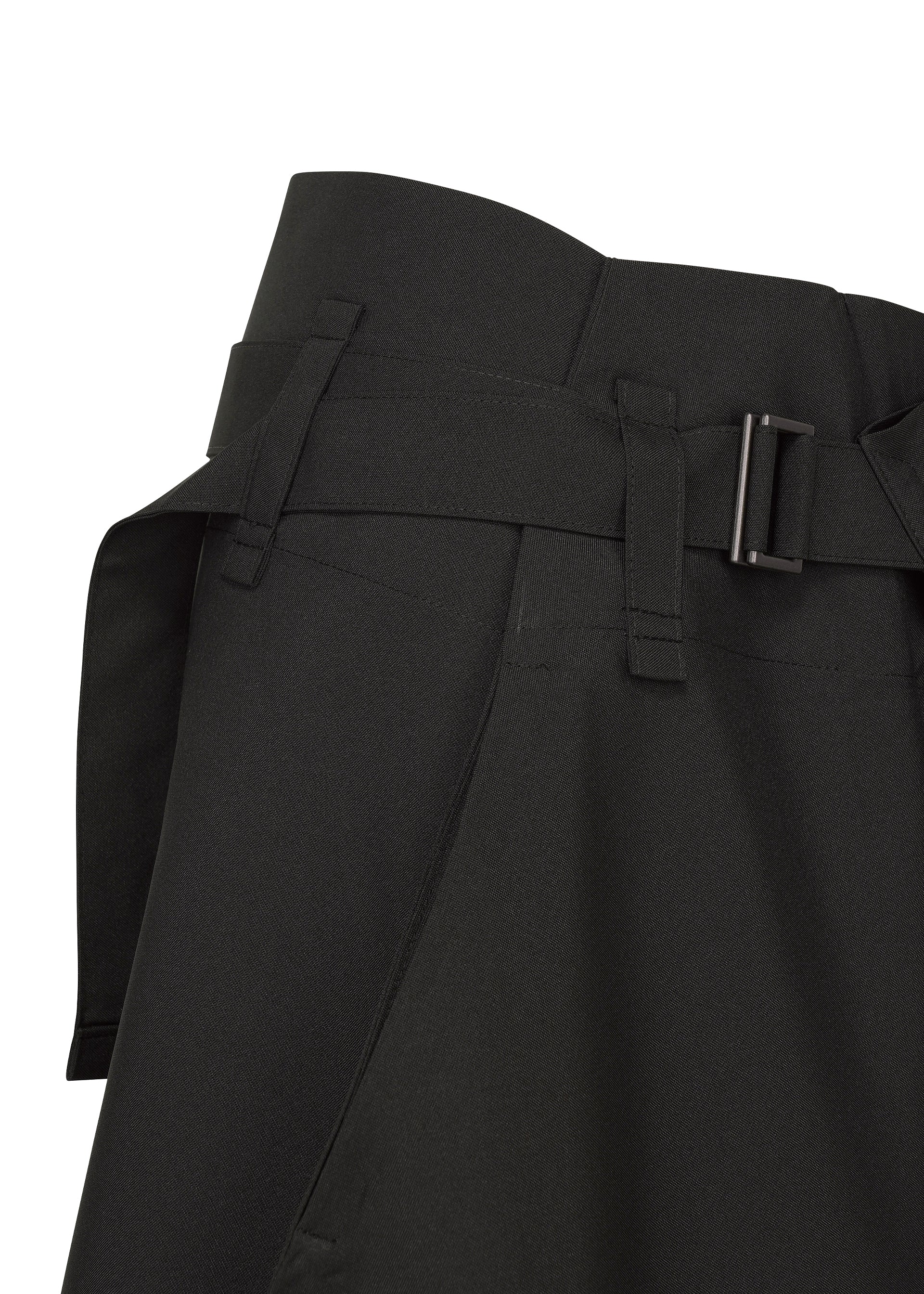 Issey Miyake 132 5. F-BT kalhoty černé skládané