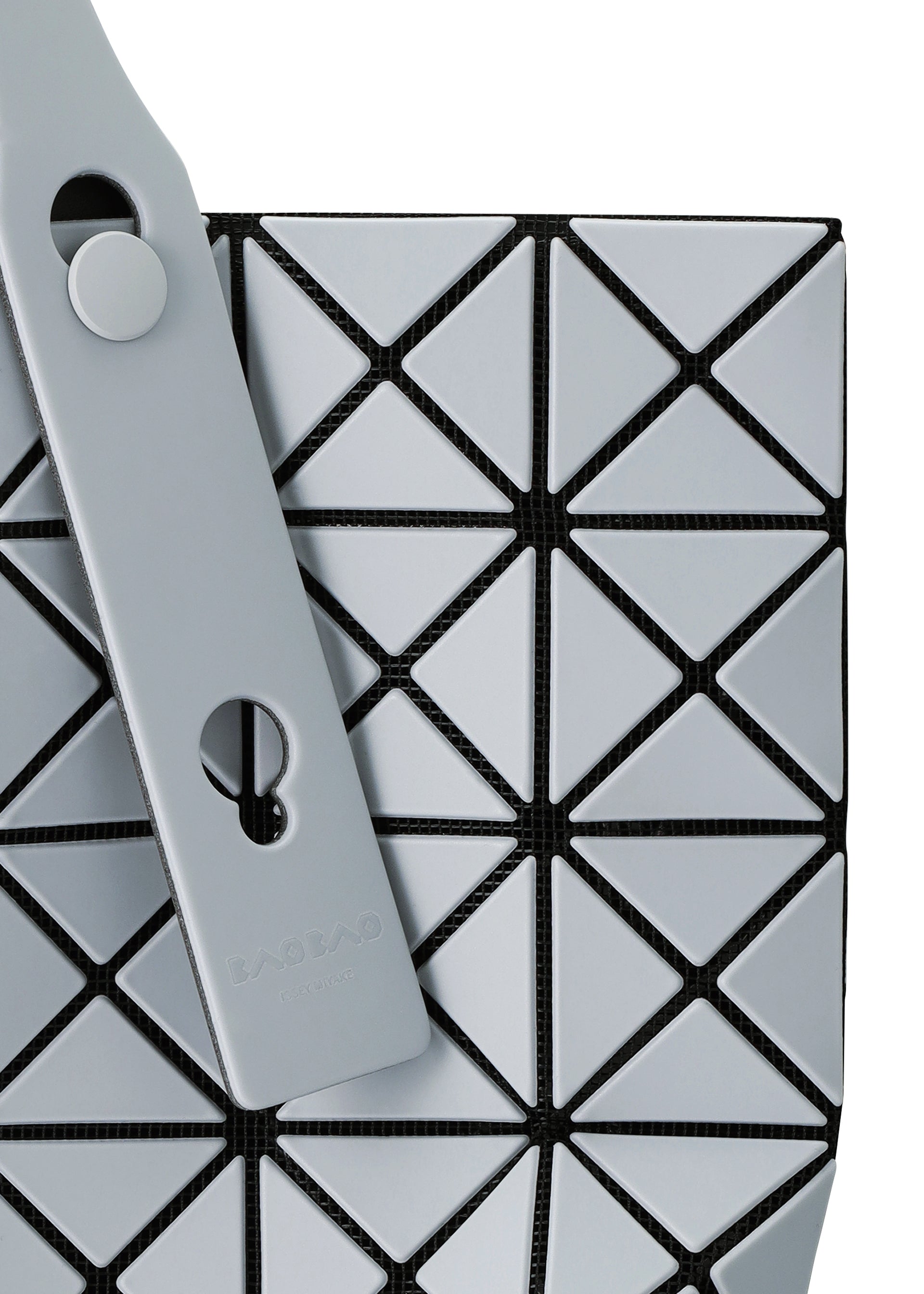 Issey Miyake Prism Frost tote taška šedá matná