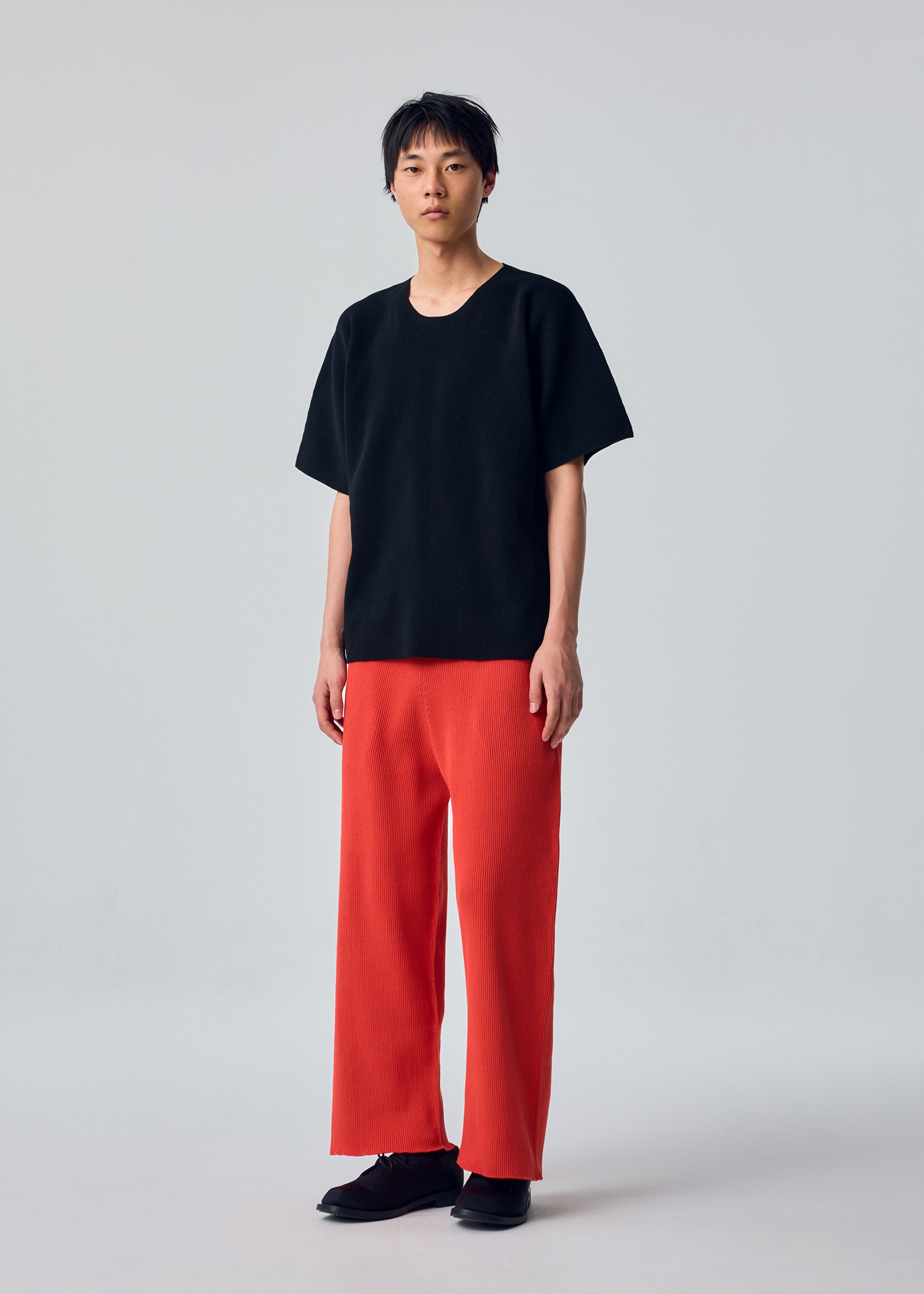 Issey Miyake Basic Knit tričko světle šedá recyklovaný úplet