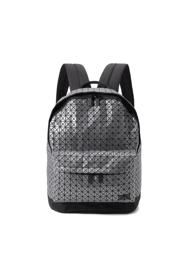 Bao Bao Issey Miyake Daypack Reflector batoh šedý