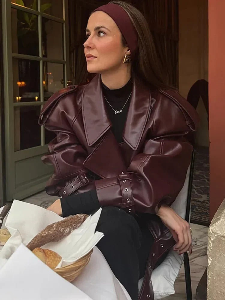 Norielle krátká oversize bunda z eko kůže hnedá