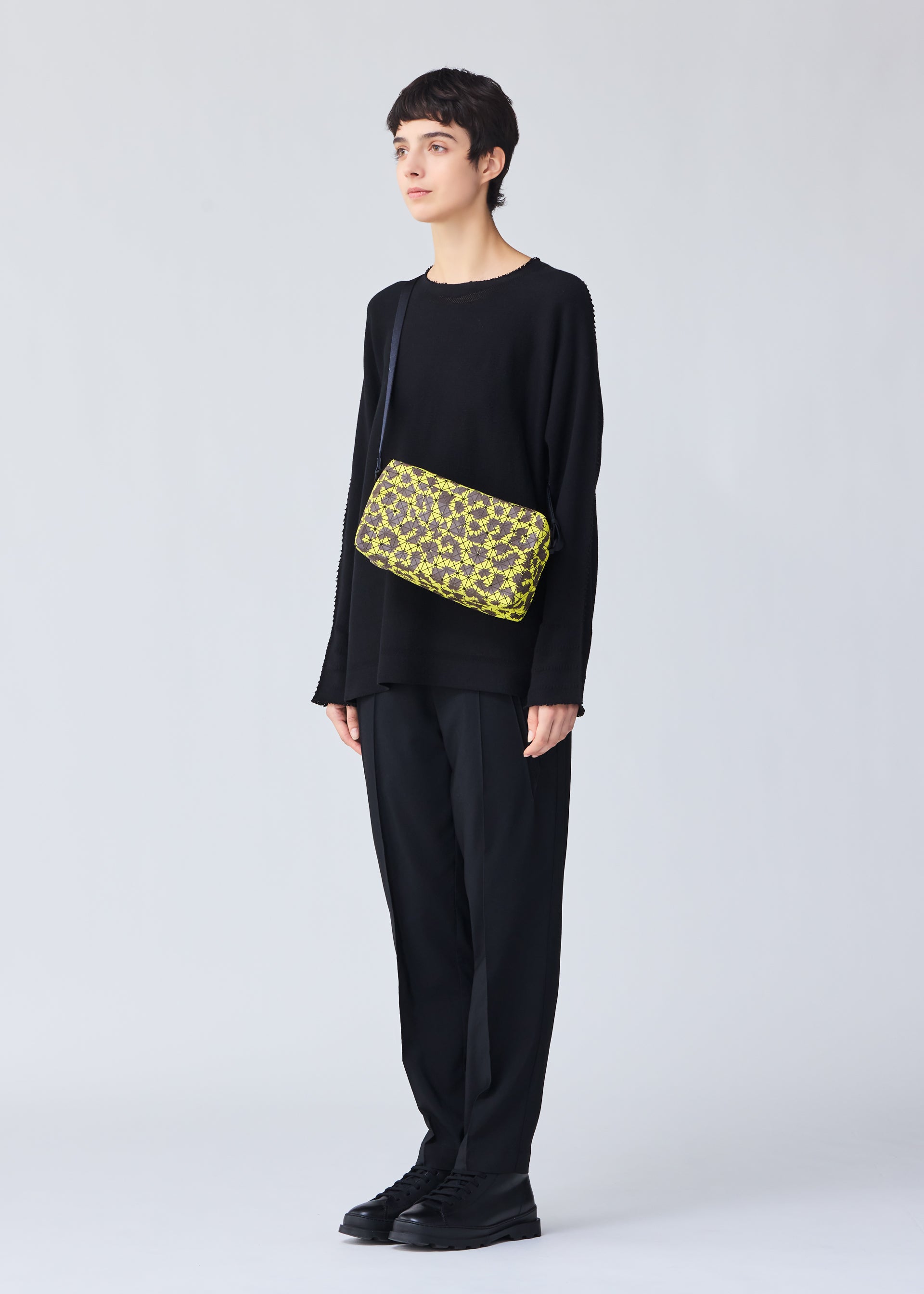 Issey Miyake Saddle Bag Dapple kabelka hnědá