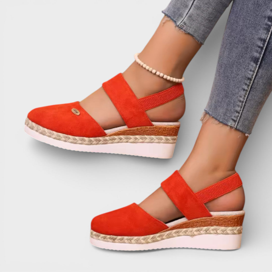 Norielle ploché sandály s elastickými pásky béžová espadrilky