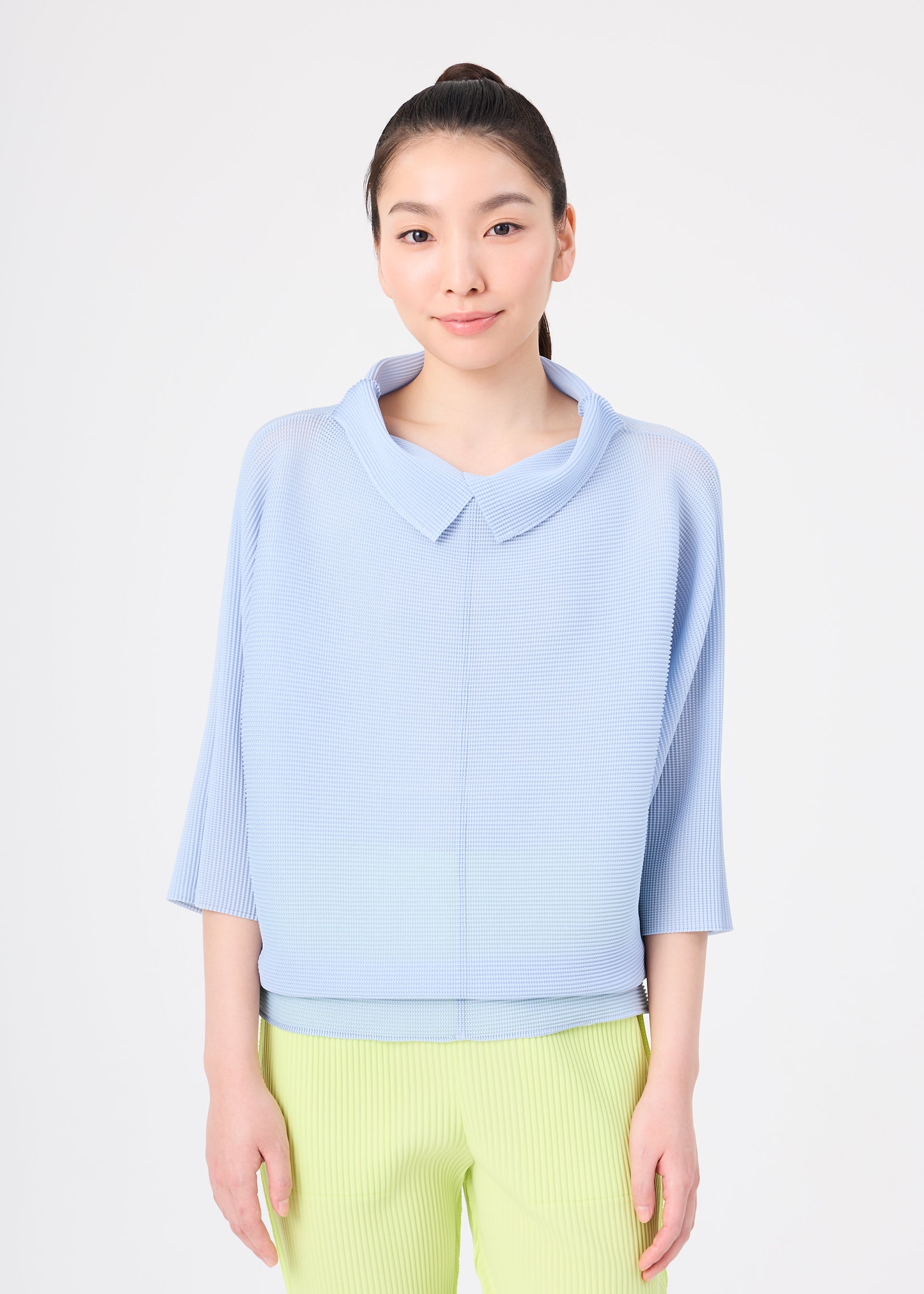 me Issey Miyake Dolman Stretch Pleats 1 top černý
