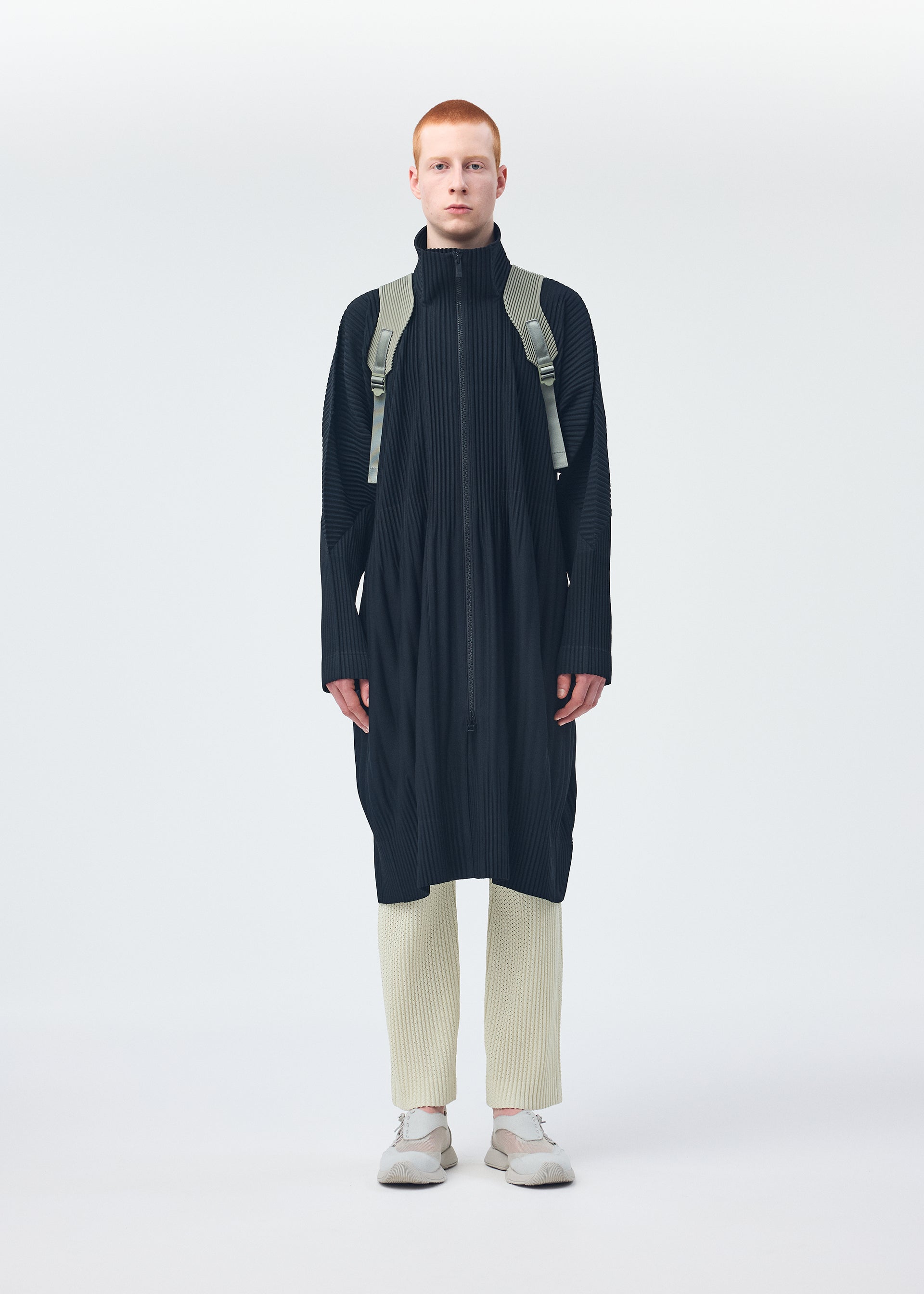 Issey Miyake Monthly Colors November kabát černý vel. 1 lehký