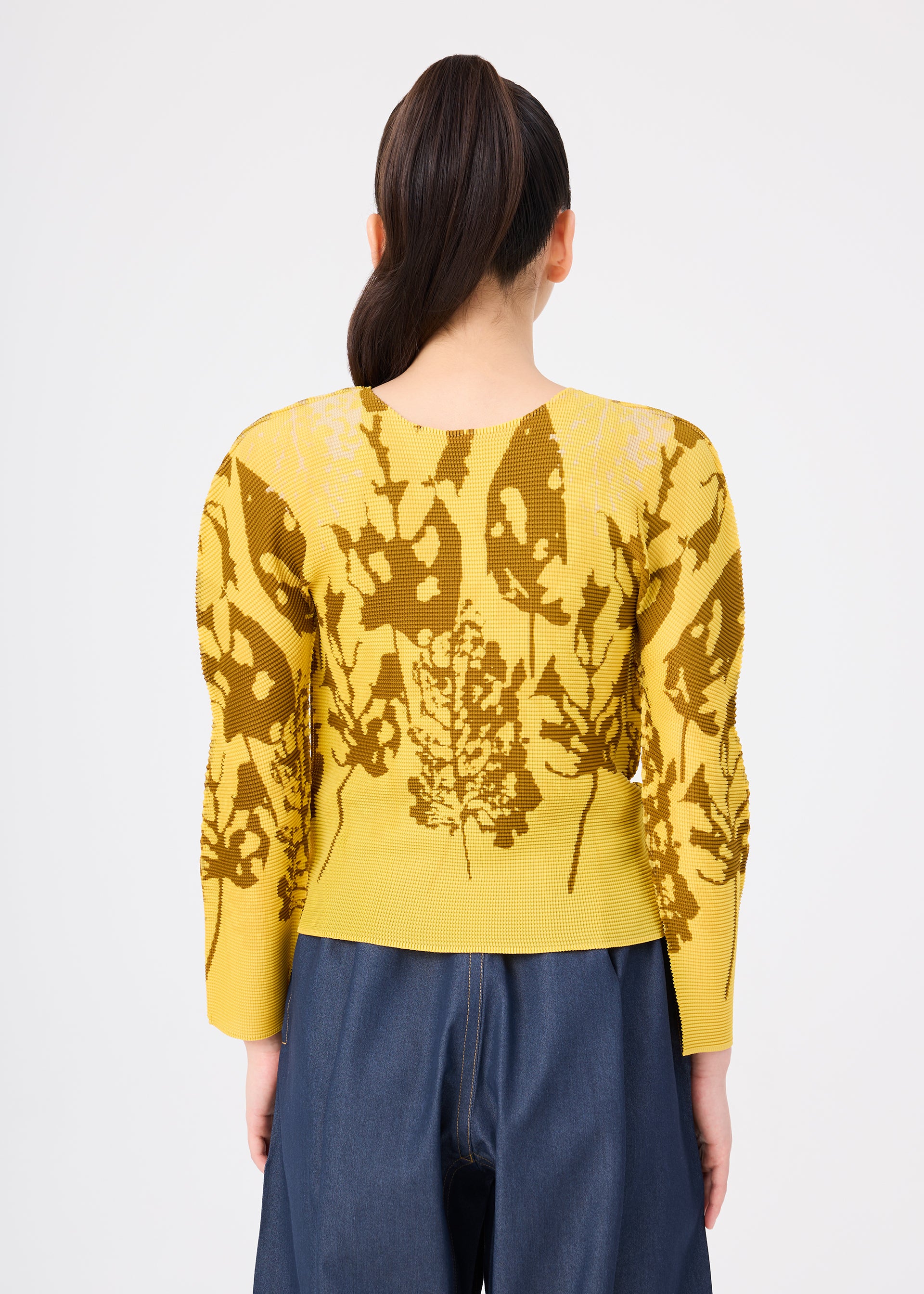 Issey Miyake Leaf strečový top hnědý s potiskem listí