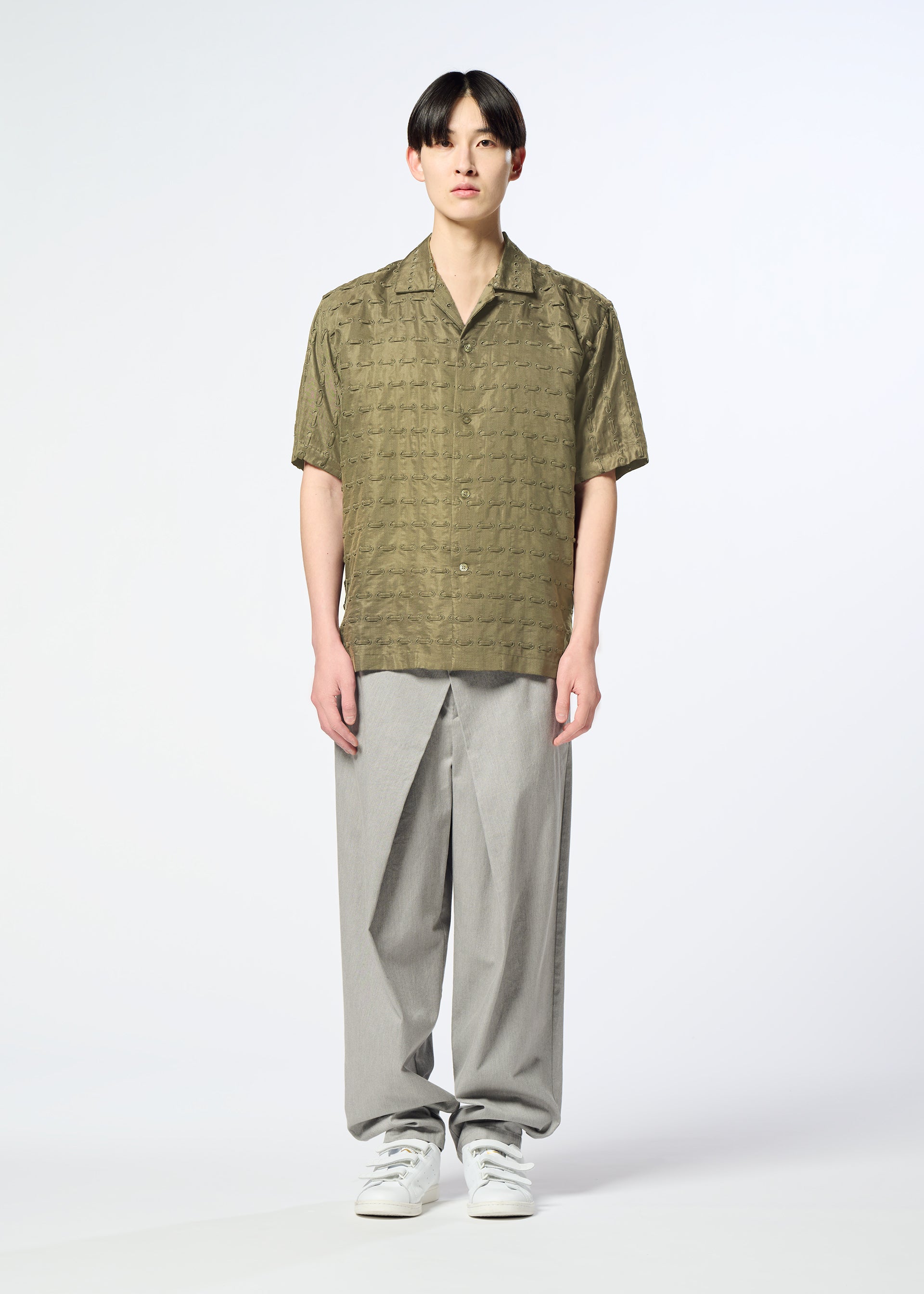 Issey Miyake Hole & Line košile Khaki vel. 4