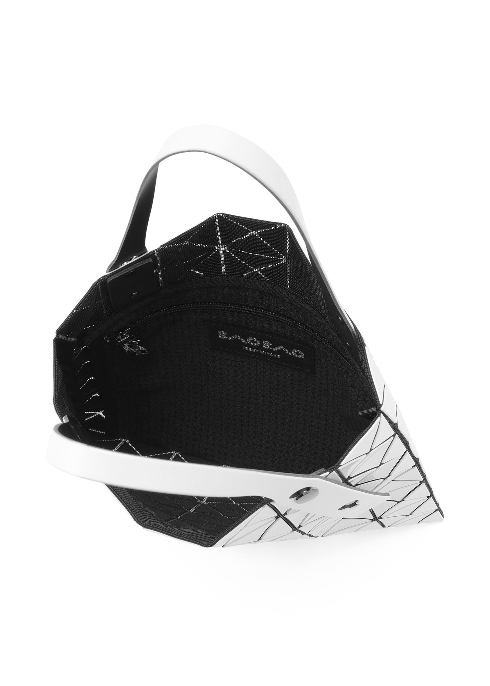 Issey Miyake Prism tote bílý geometrický