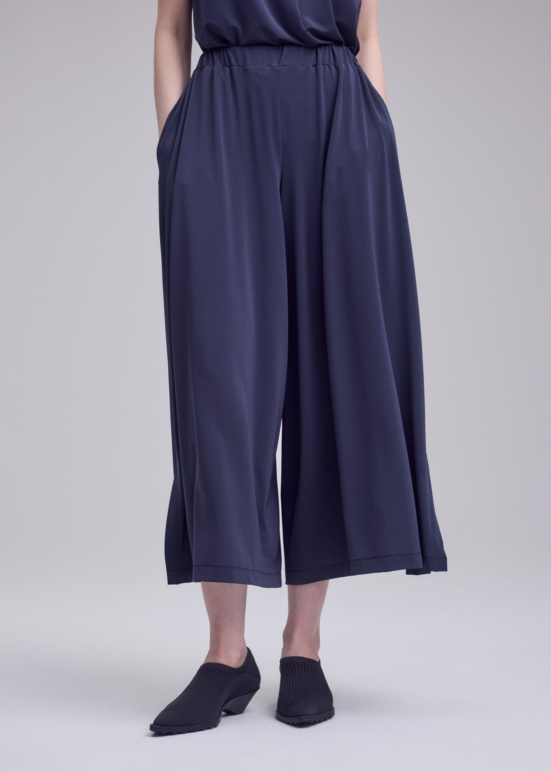 Issey Miyake Drape Jersey-68 kalhoty černé vel. 2