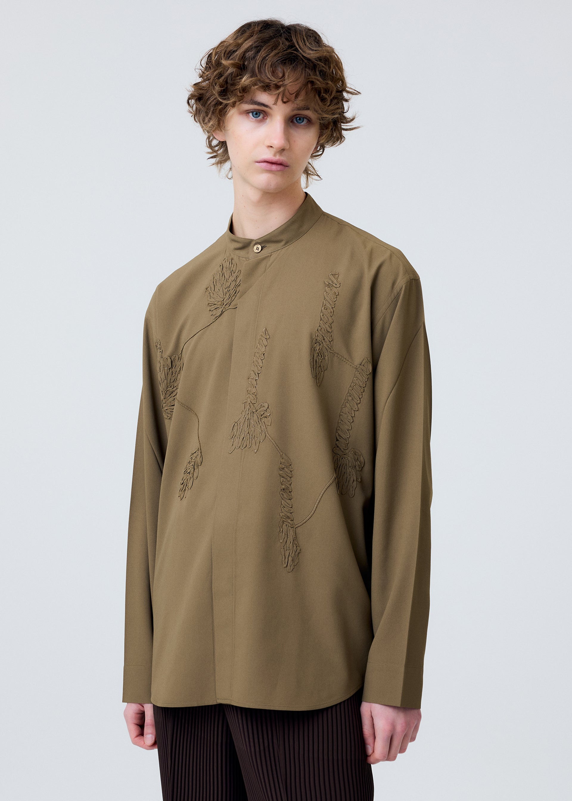 Issey Miyake Homme Plissé Embroidery Press košile White