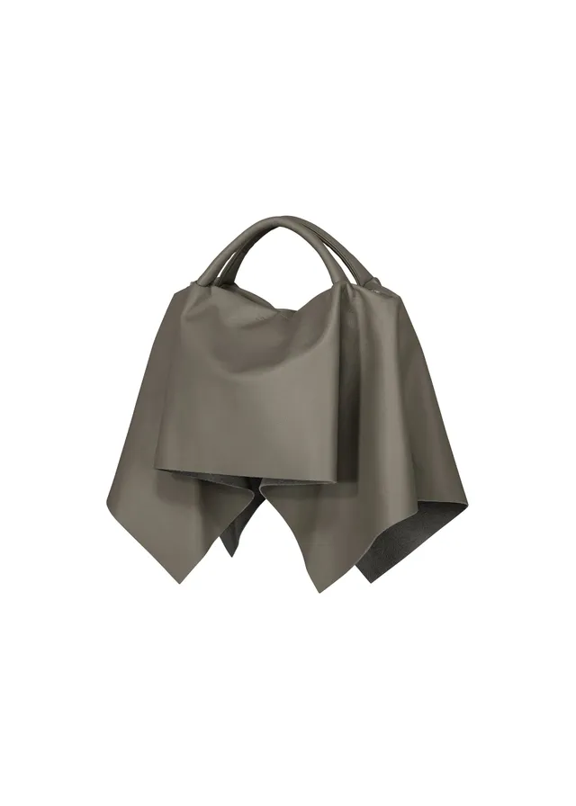 Issey Miyake Square Bag mini kabelka gray kůže