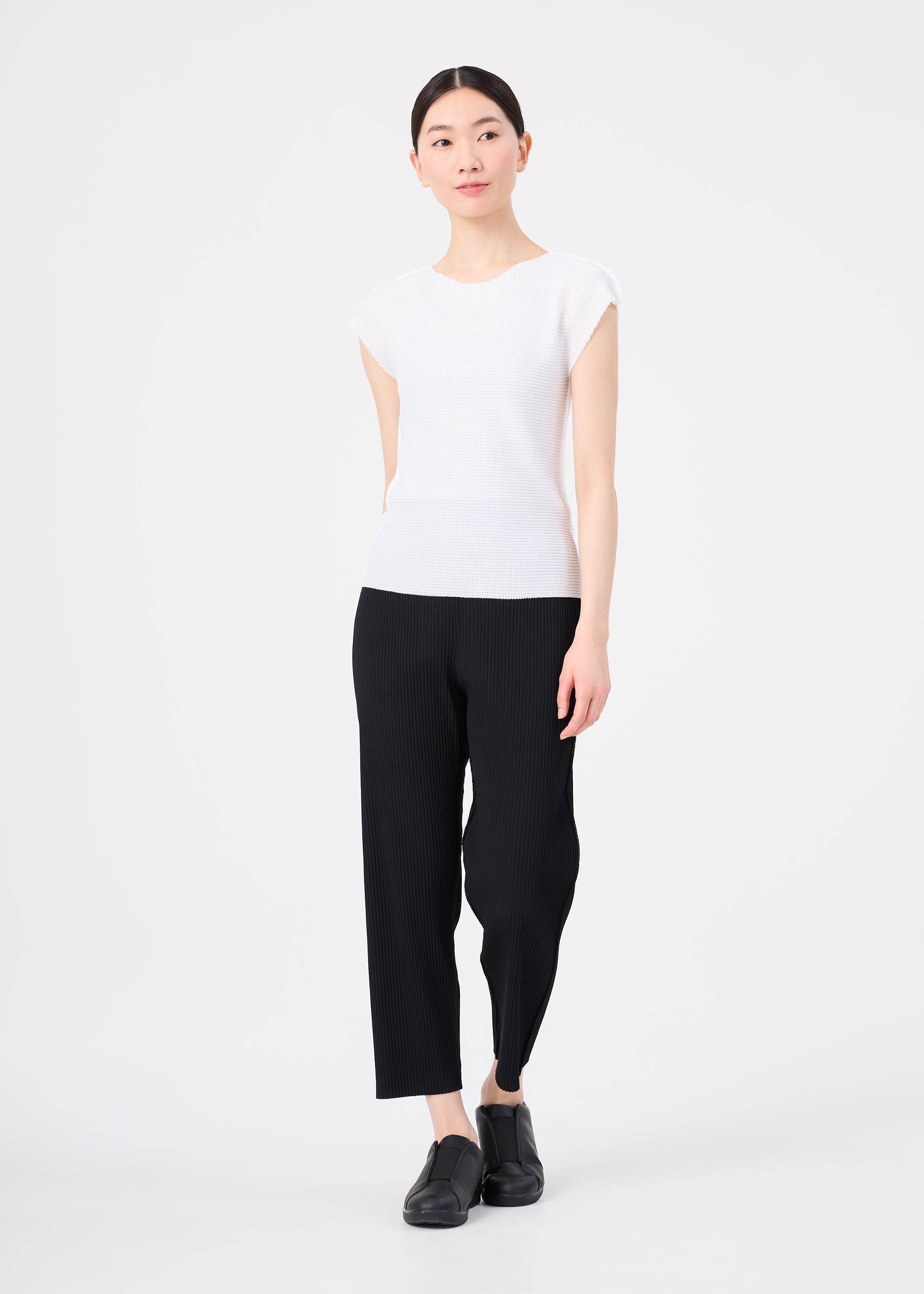 Issey Miyake Knit Stretch Pleats top bílý francouzský rukáv