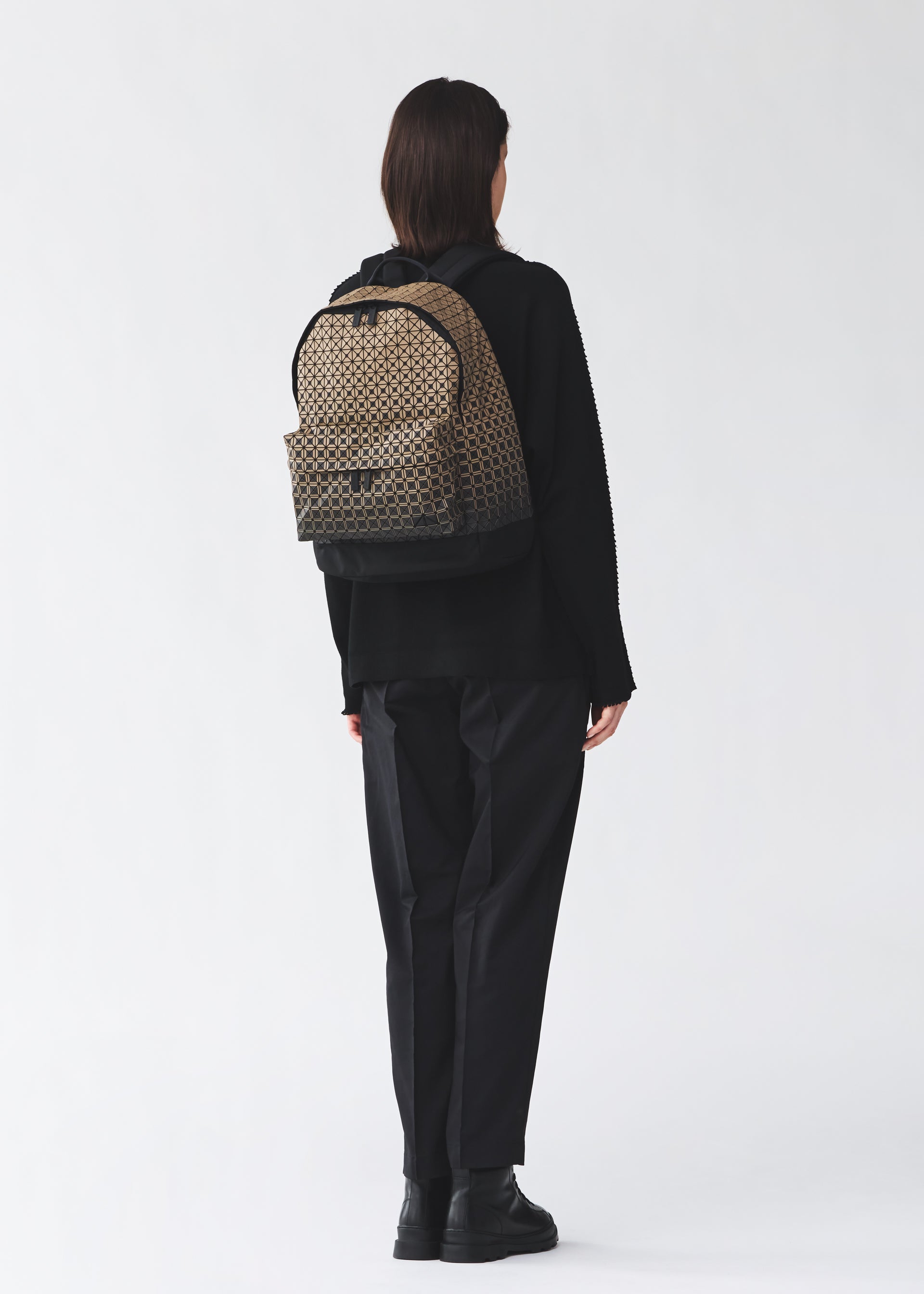 Bao Bao Issey Miyake Daypack Gradual batoh červená