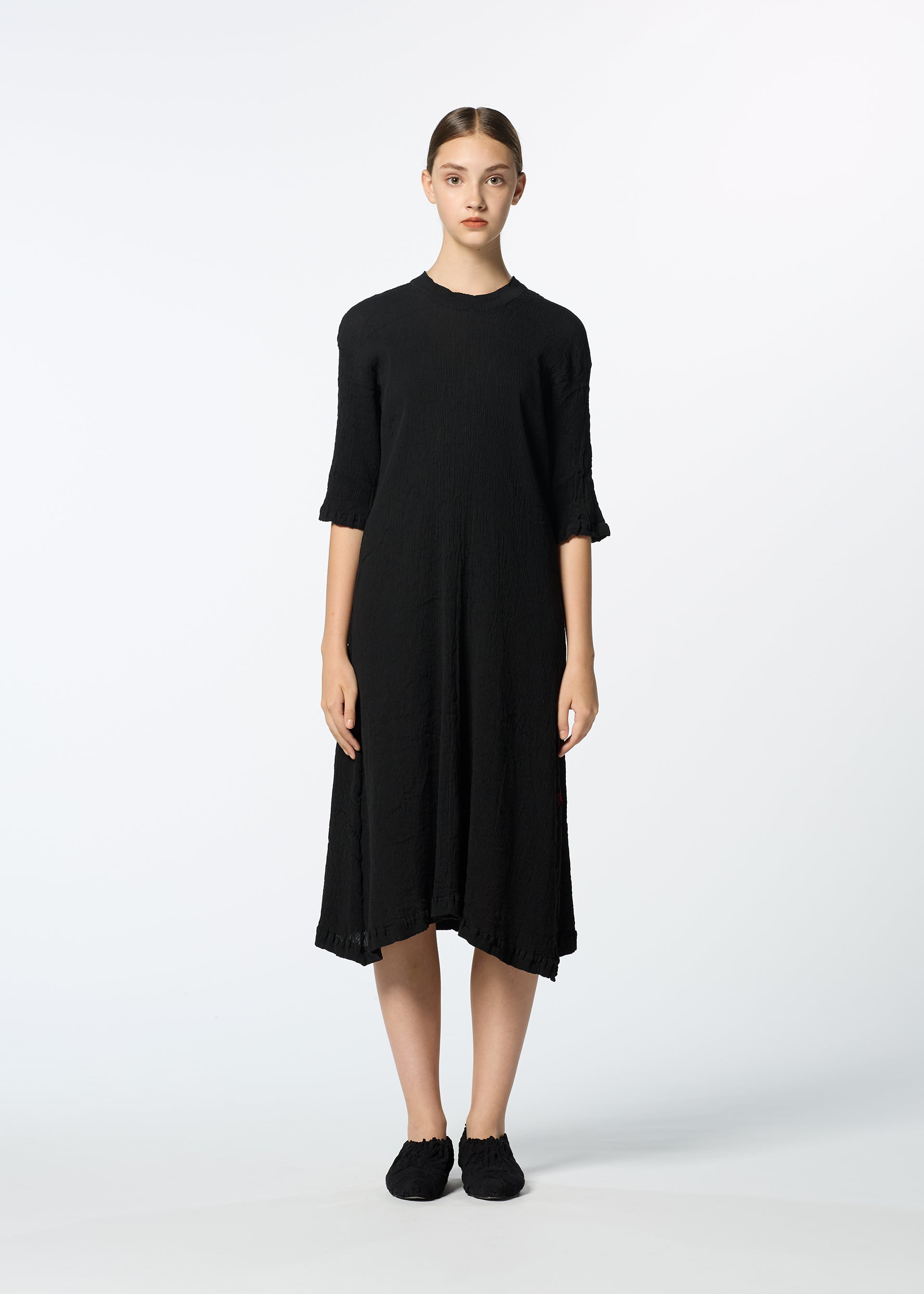 Issey Miyake Kyo Chijimi Basic šaty bílé 2 bavlněné