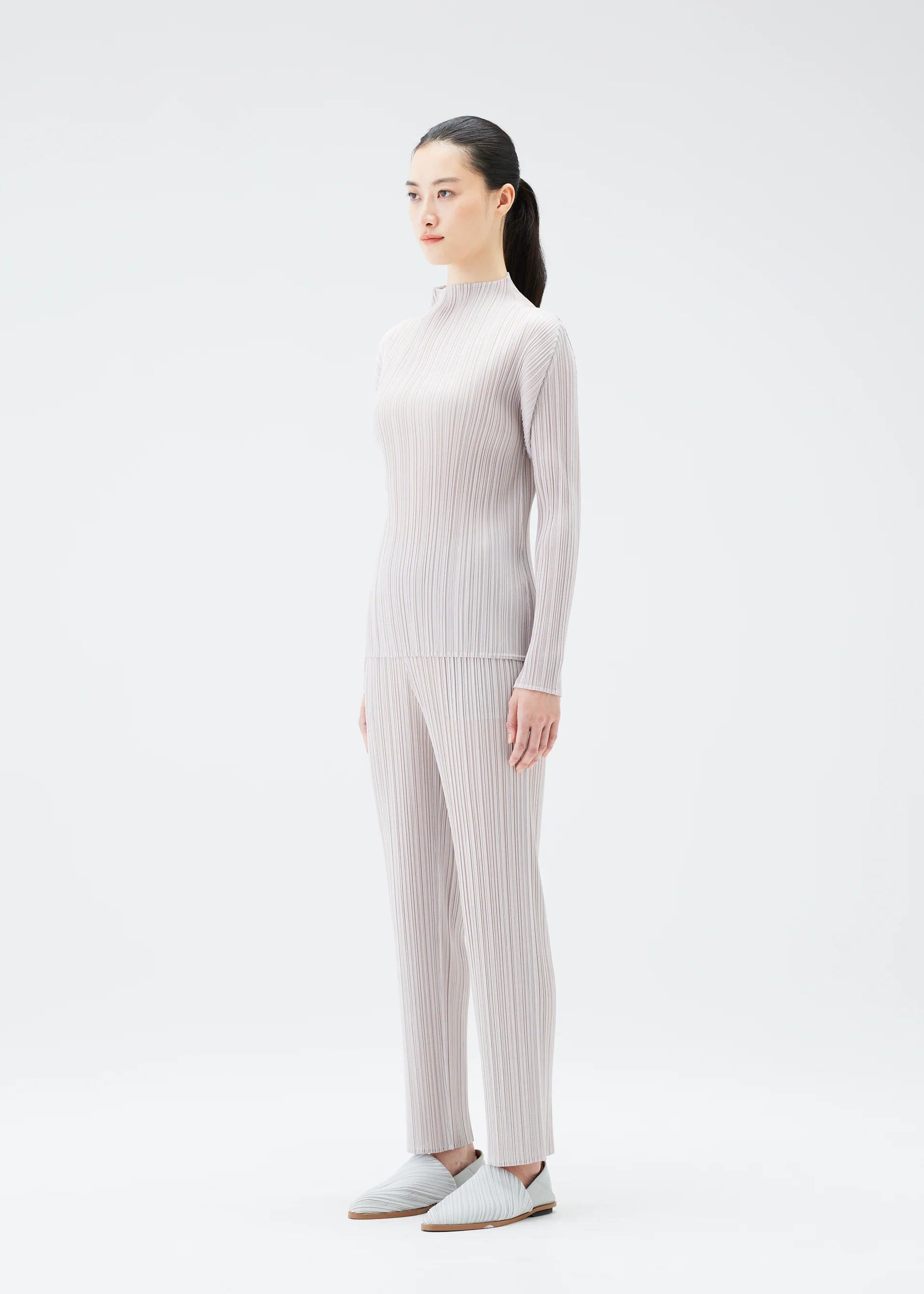 Issey Miyake New Colorful Basics 4 kalhoty navy