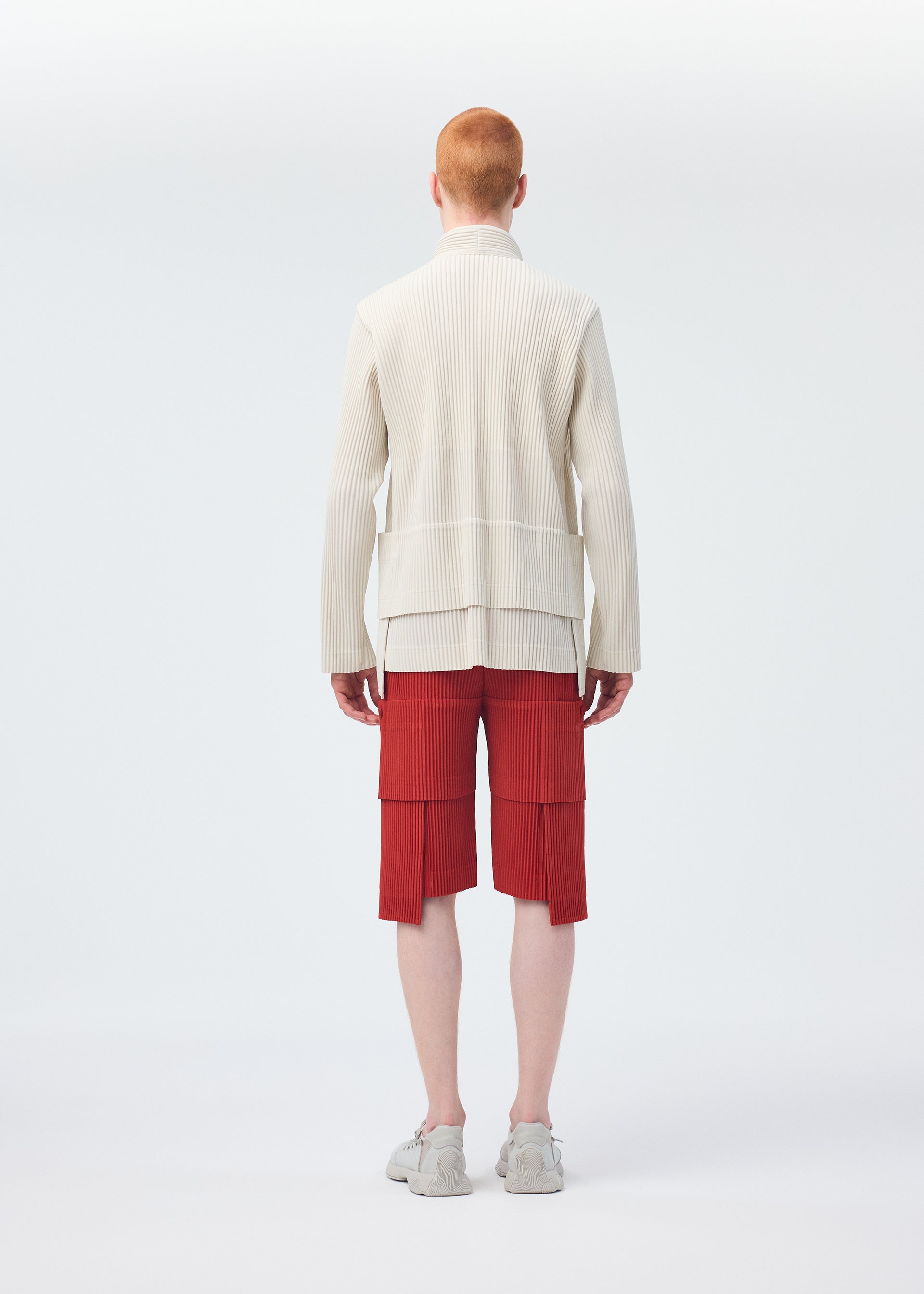 Homme Plissé Issey Miyake Multi-Pocket bunda limestone white plisovaná