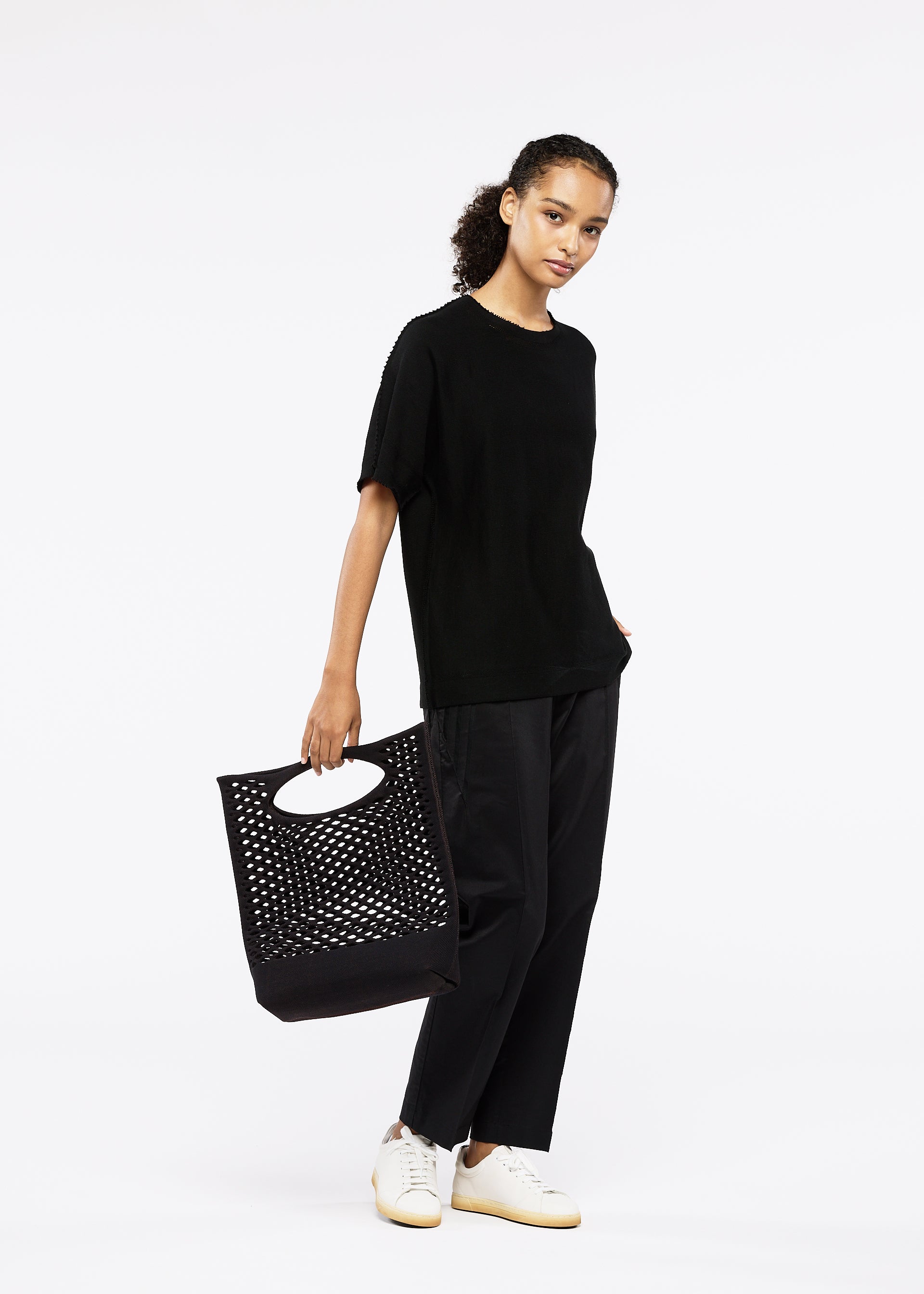Issey Miyake Mokko Basket tote černá hnědá pletená