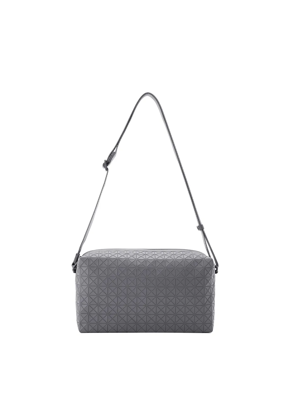 Issey Miyake Saddle Bag One-Tone kabelka šedá box
