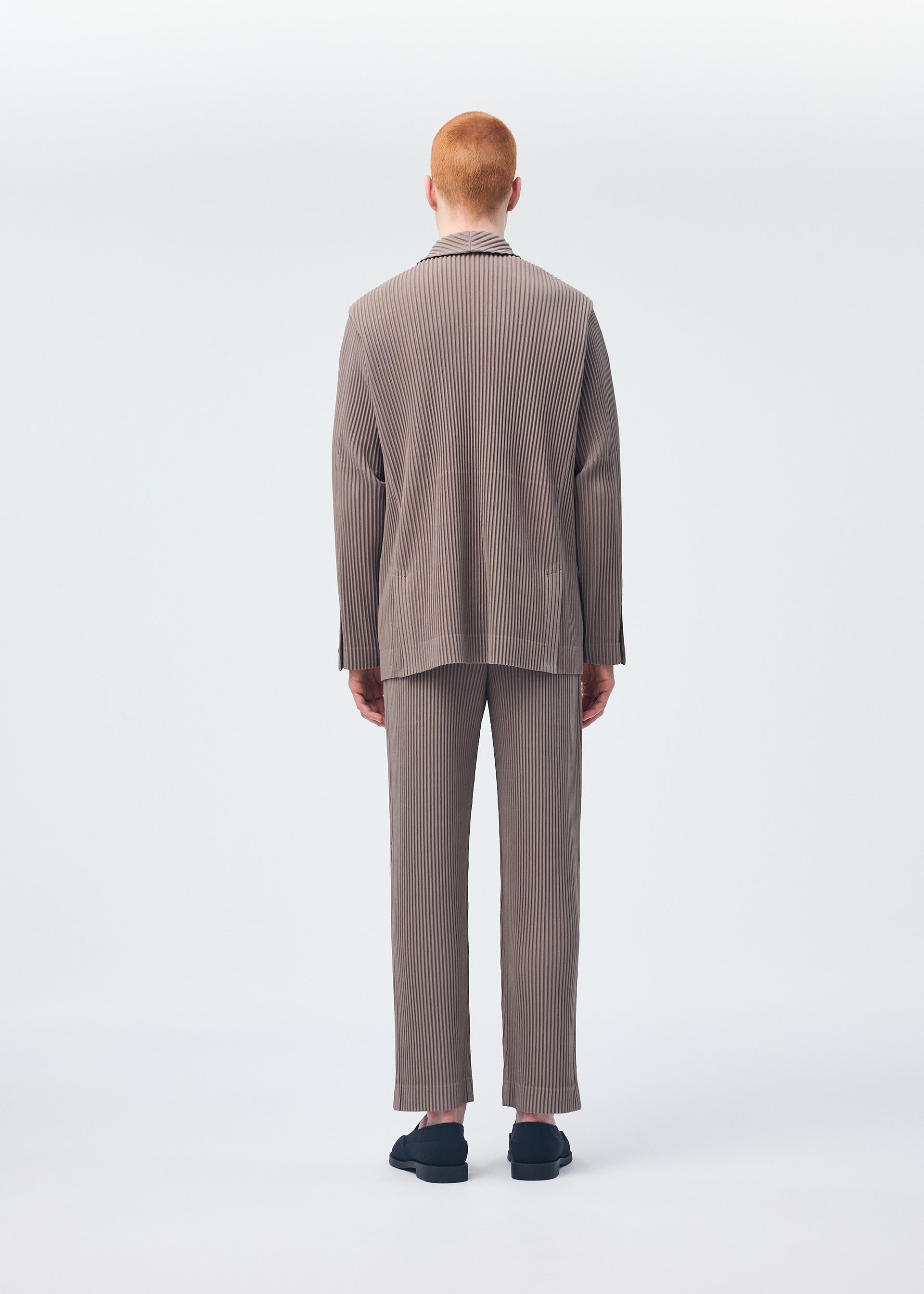 Issey Miyake Tailored Pleats 1 sako Riverside Gray