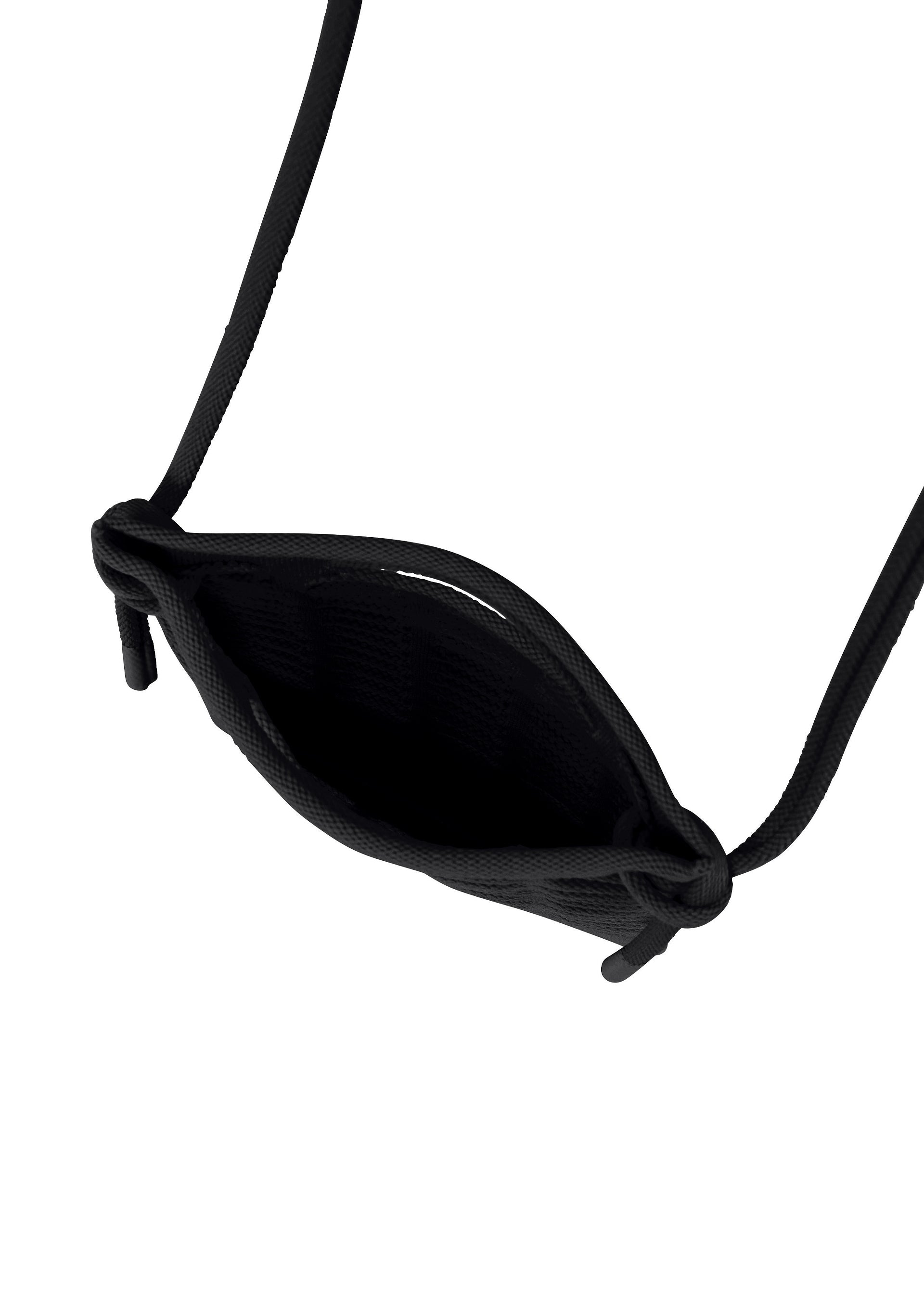 Issey Miyake Mokko pletená crossbody kabelka černá lehká