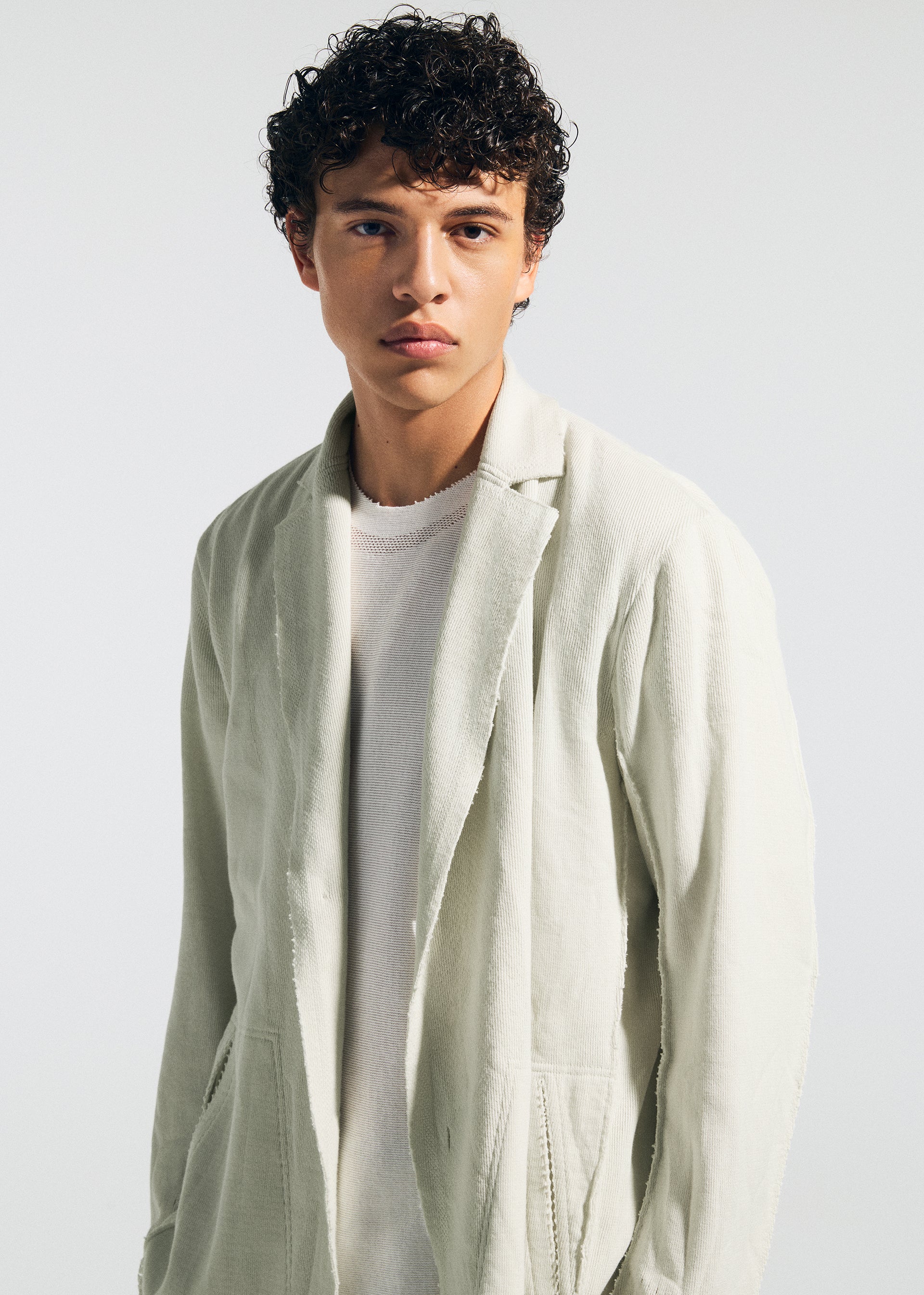 Issey Miyake Type-A 003 bunda světle šedá pletená