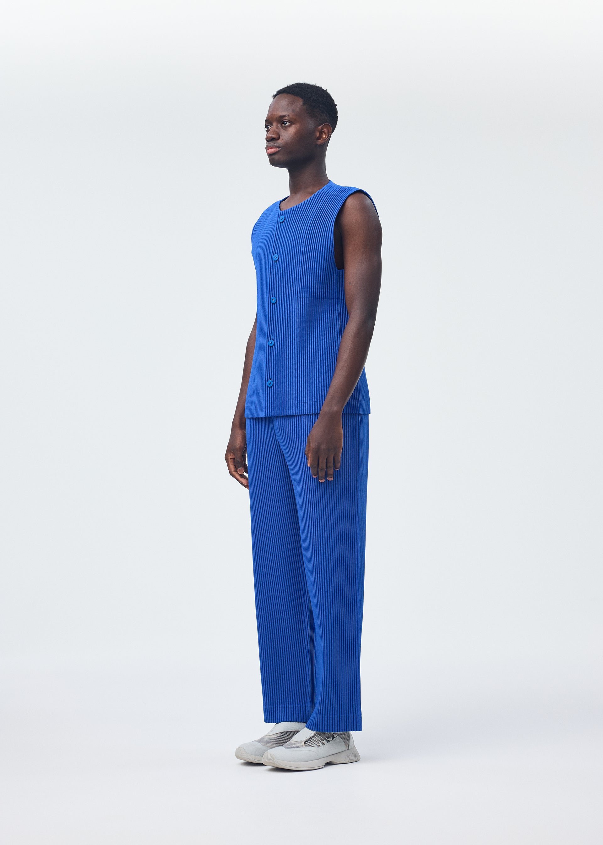 Issey Miyake Kersey Pleats vesta šedá vel. 2