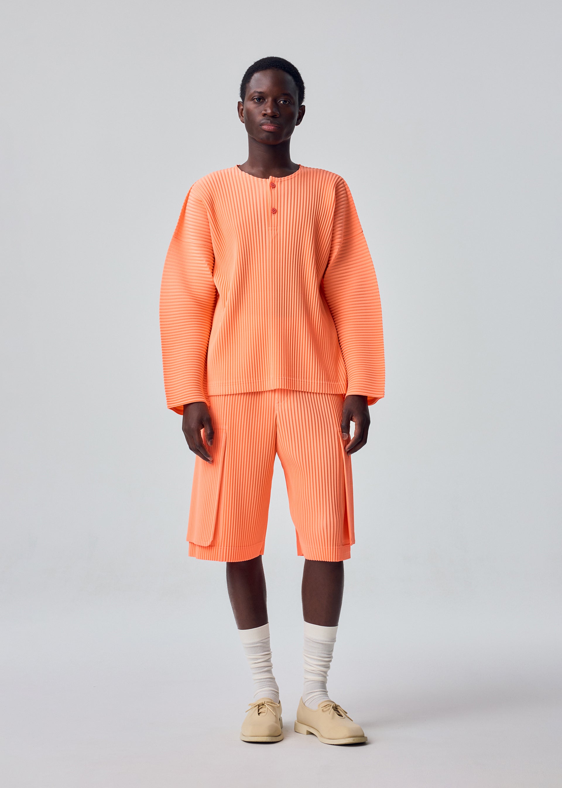 Issey Miyake Monthly Colors September kraťasy černé 3