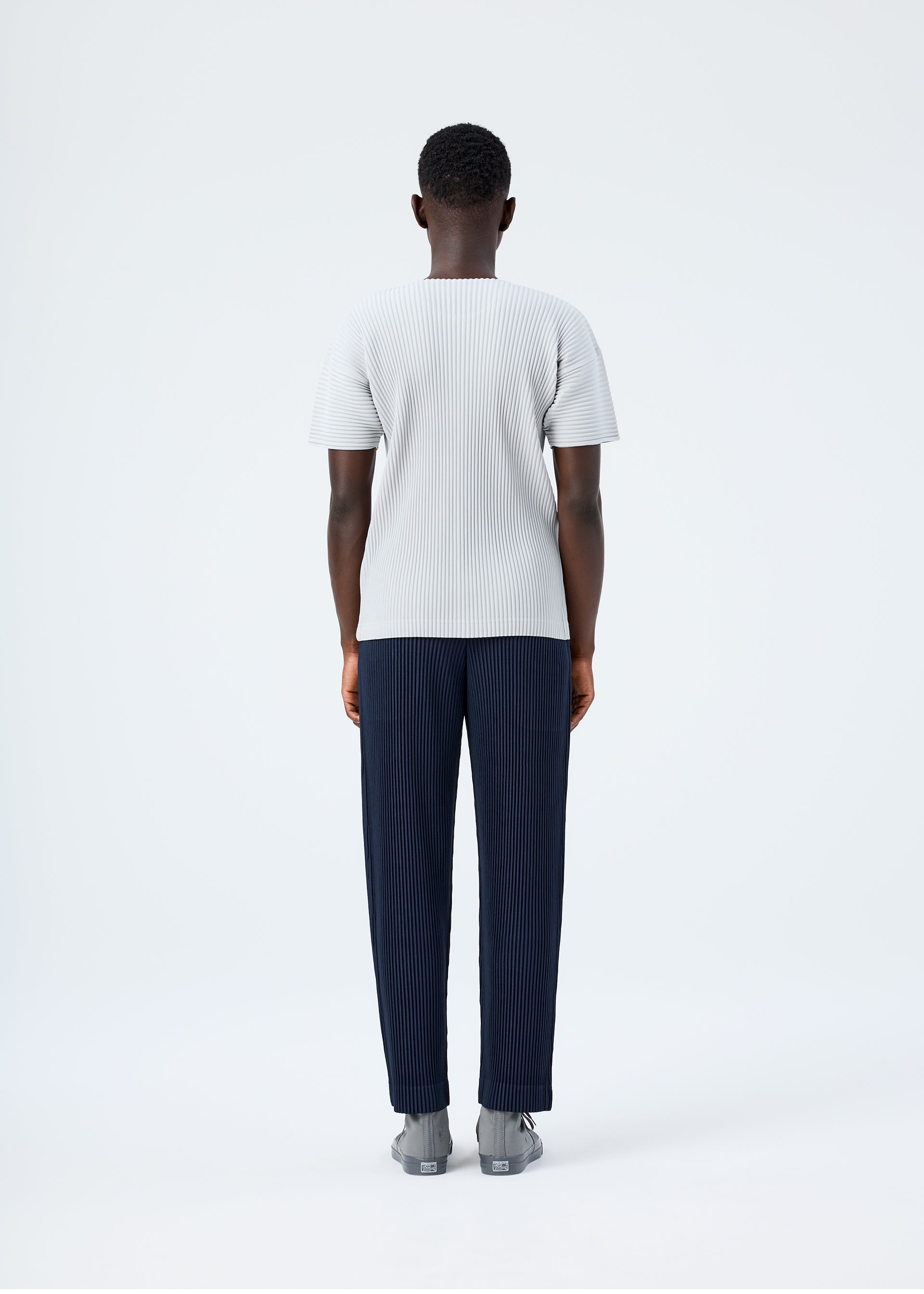 Issey Miyake Basics tričko světle šedá polyesterové kulatý výstřih