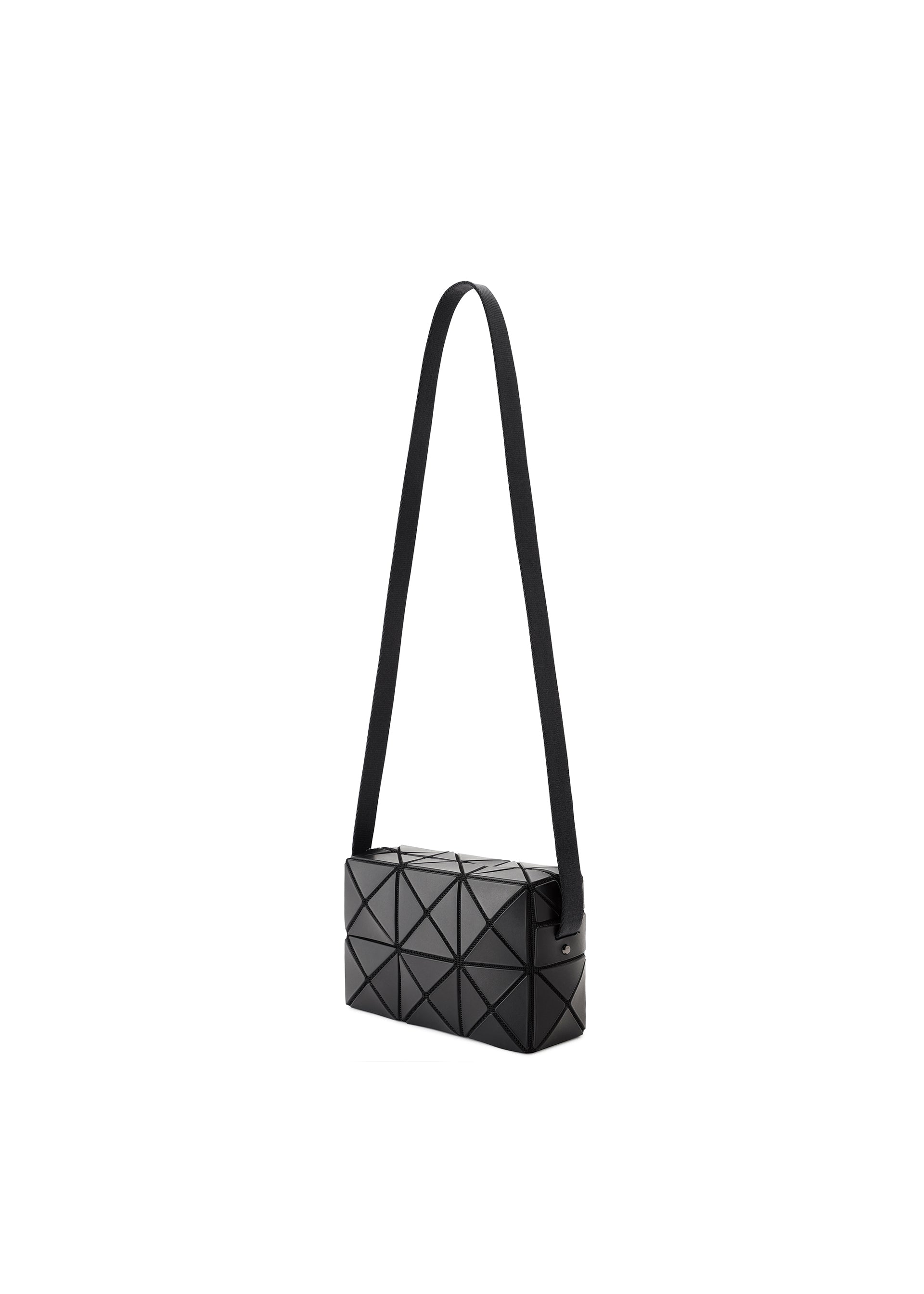 Issey Miyake Cuboid crossbody kabelka smetanová
