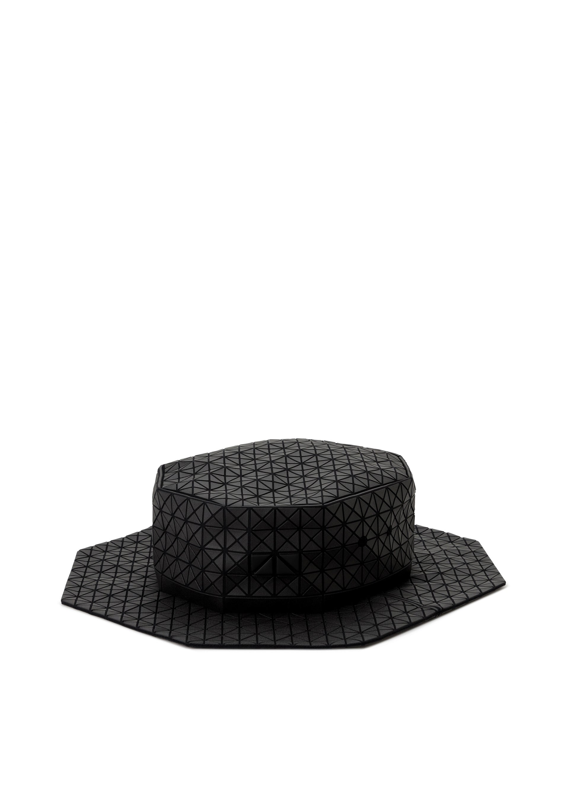Issey Miyake Bao Bao Hat klobouk černý trojúhelníky