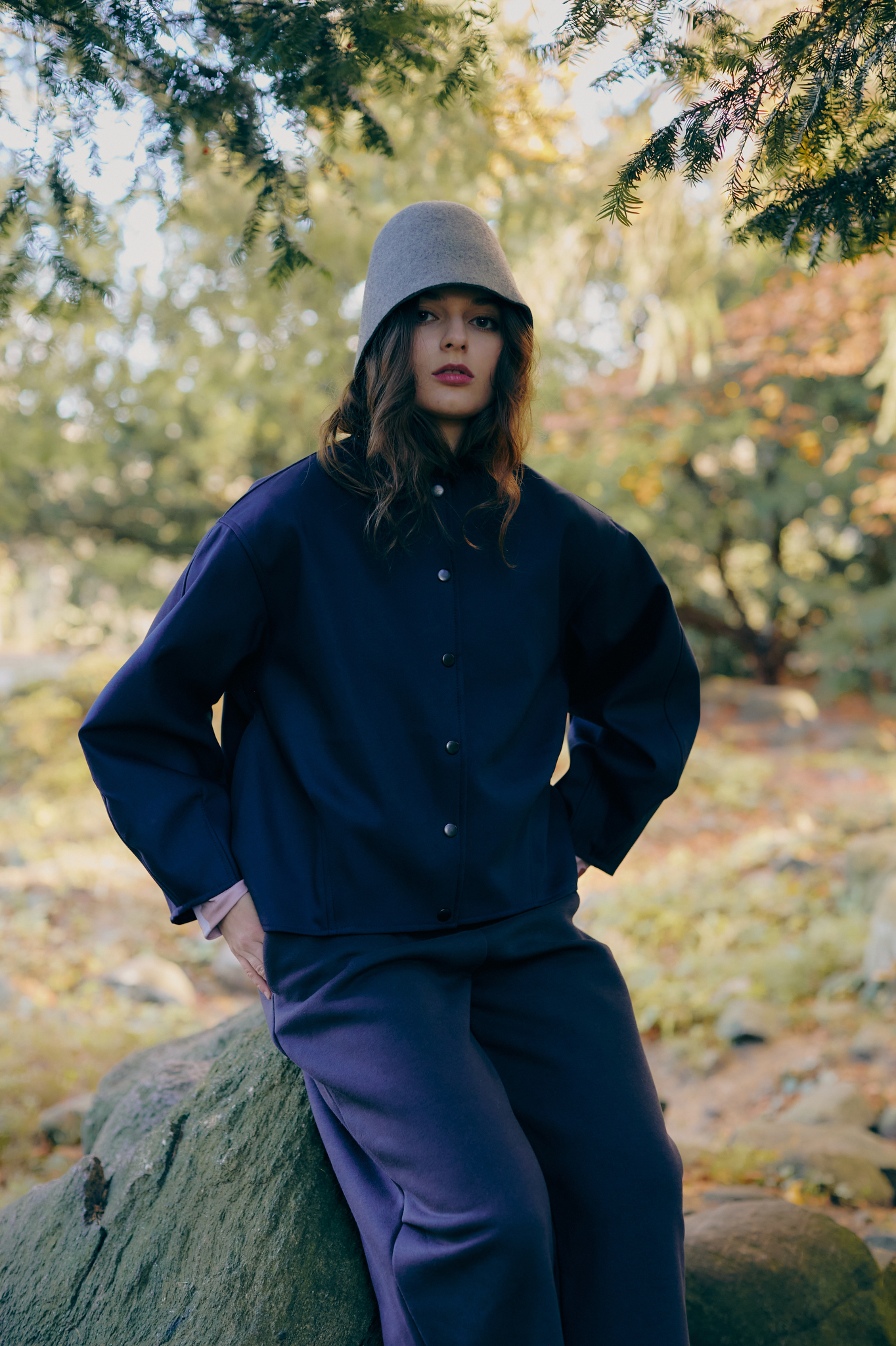 AURELIA & ZWEI FRAUEN Belgijka kalhoty dark navy